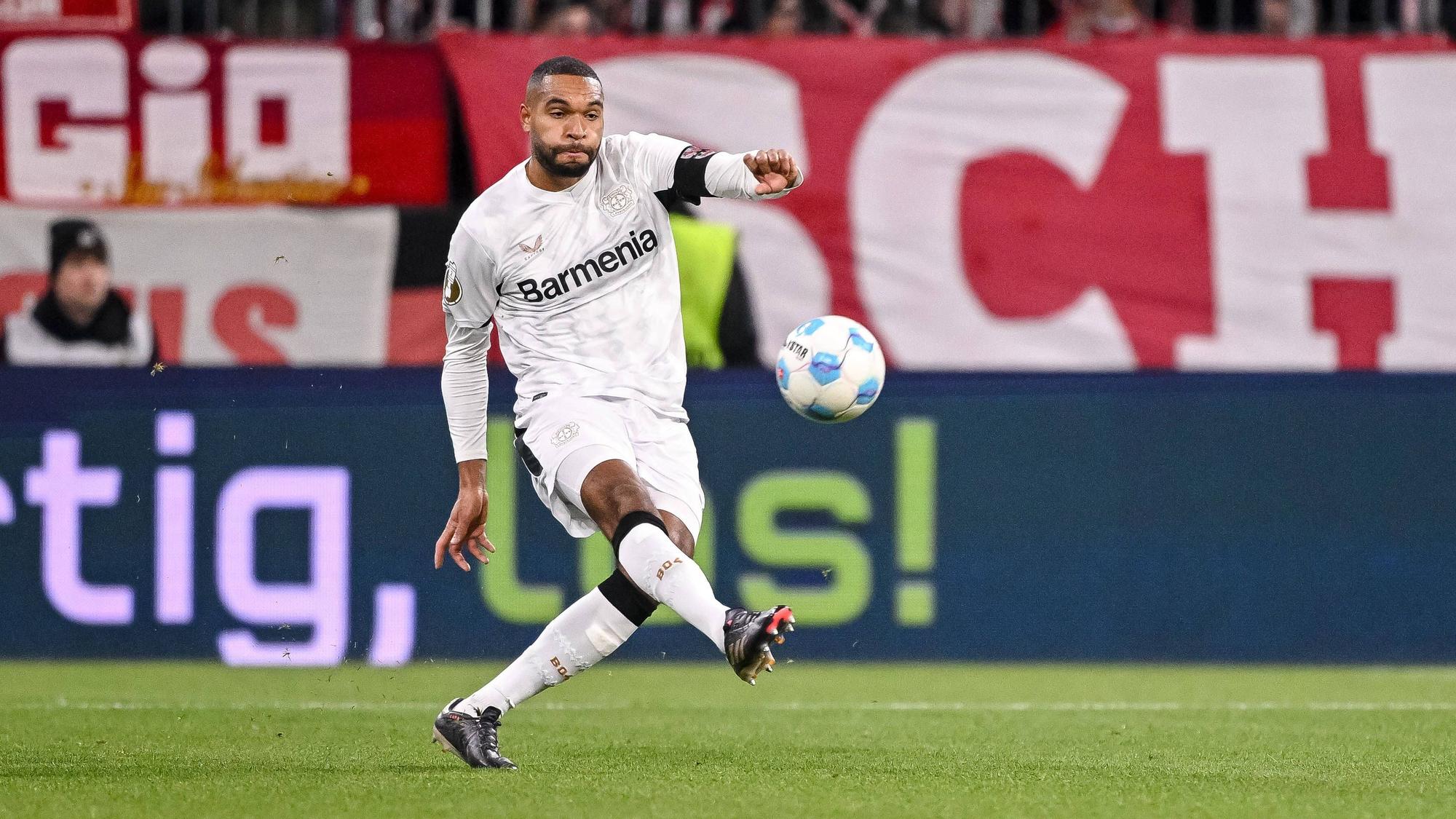 Jonathan Tah beim Pokal-Achtelfinale gegen den FC Bayern