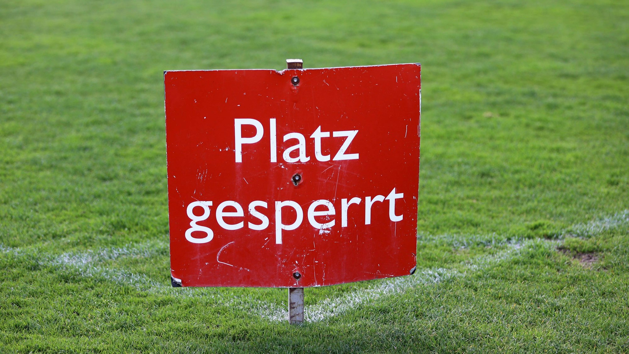 Der Platz des SV Rödinghausen ist gesperrt.