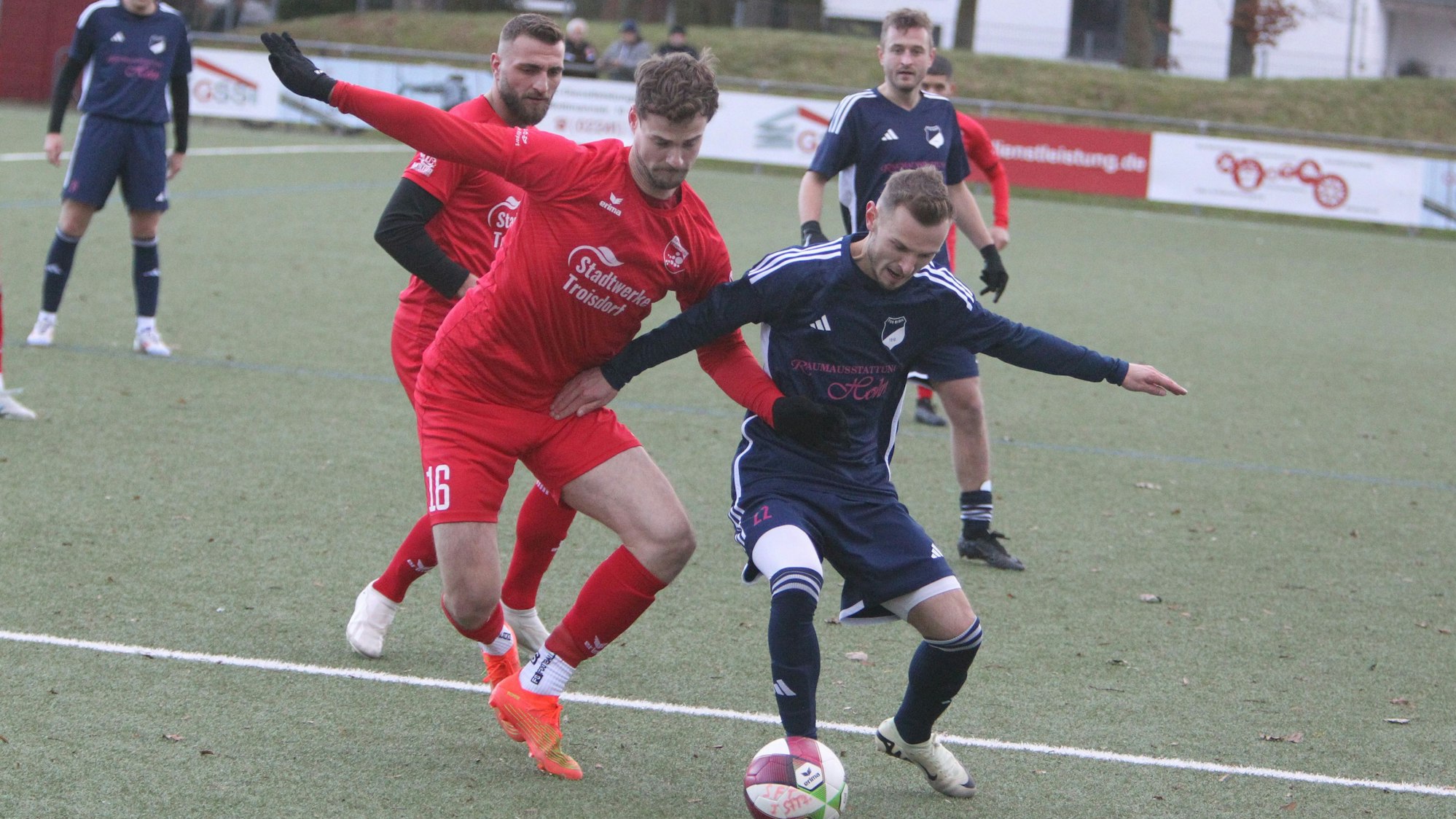 Connor Kaiser gegen Stefan Kinzel