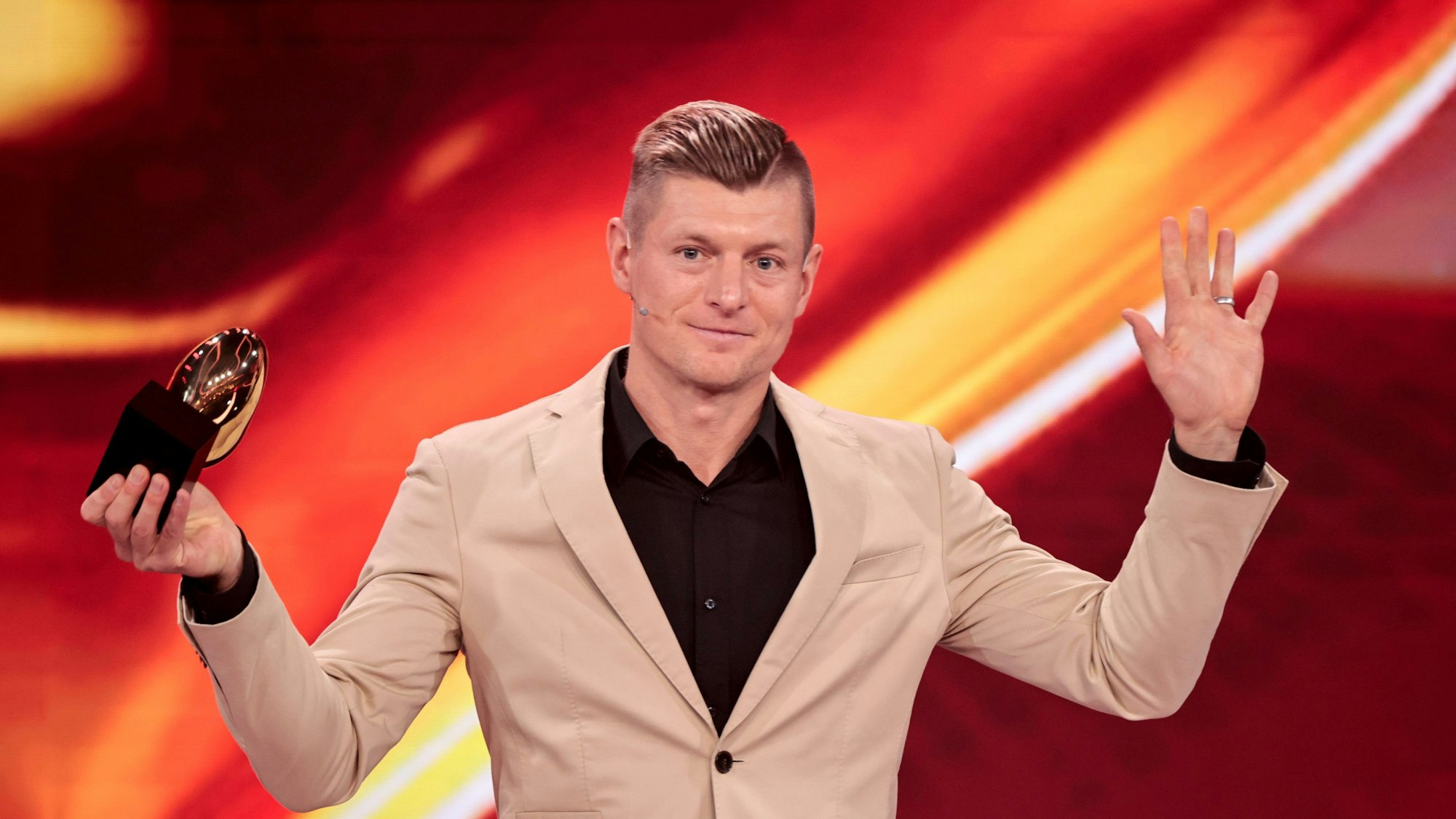 Der ehemalige Fußball-Weltmeister Toni Kroos wird bei bei der Spendengala „Ein Herz für Kinder“ ausgezeichnet. (Archivbild)