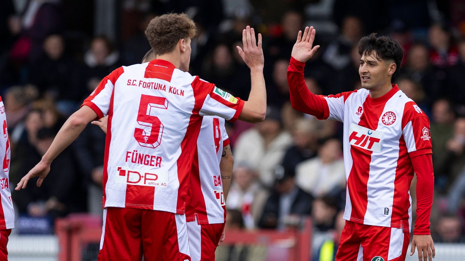 RECORD DATE NOT STATED Regionalliga West Fortuna Köln - Rot-Weiß Oberhausen, 12.10.2024 Henri Matter Fortuna Köln, 14 jubelt mit Seymour Fünger Fortuna Köln, 5 nach seinem Tor zum 2:0. Regionalliga West, Fortuna Köln - Rot-Weiß Oberhausen, 11. Spieltag, am 12.10.2024, Südstadion, Köln *** Regionalliga West Fortuna Köln Rot Weiß Oberhausen, 12 10 2024 Henri Matter Fortuna Köln, 14 cheers with Seymour Fünger Fortuna Köln, 5 after his goal for 2 0 Regionalliga West, Fortuna Köln Rot Weiß Oberhausen, 11 Matchday, on 12 10 2024, Südstadion, Cologne Copyright: xBEAUTIFULxSPORTS/Meuselx