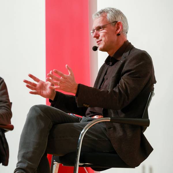 Gespräch von Joachim Frank mit dem Astrophysiker und evangelischen Laienprediger Heino Falcke in der Karl-Rahner-Akademie