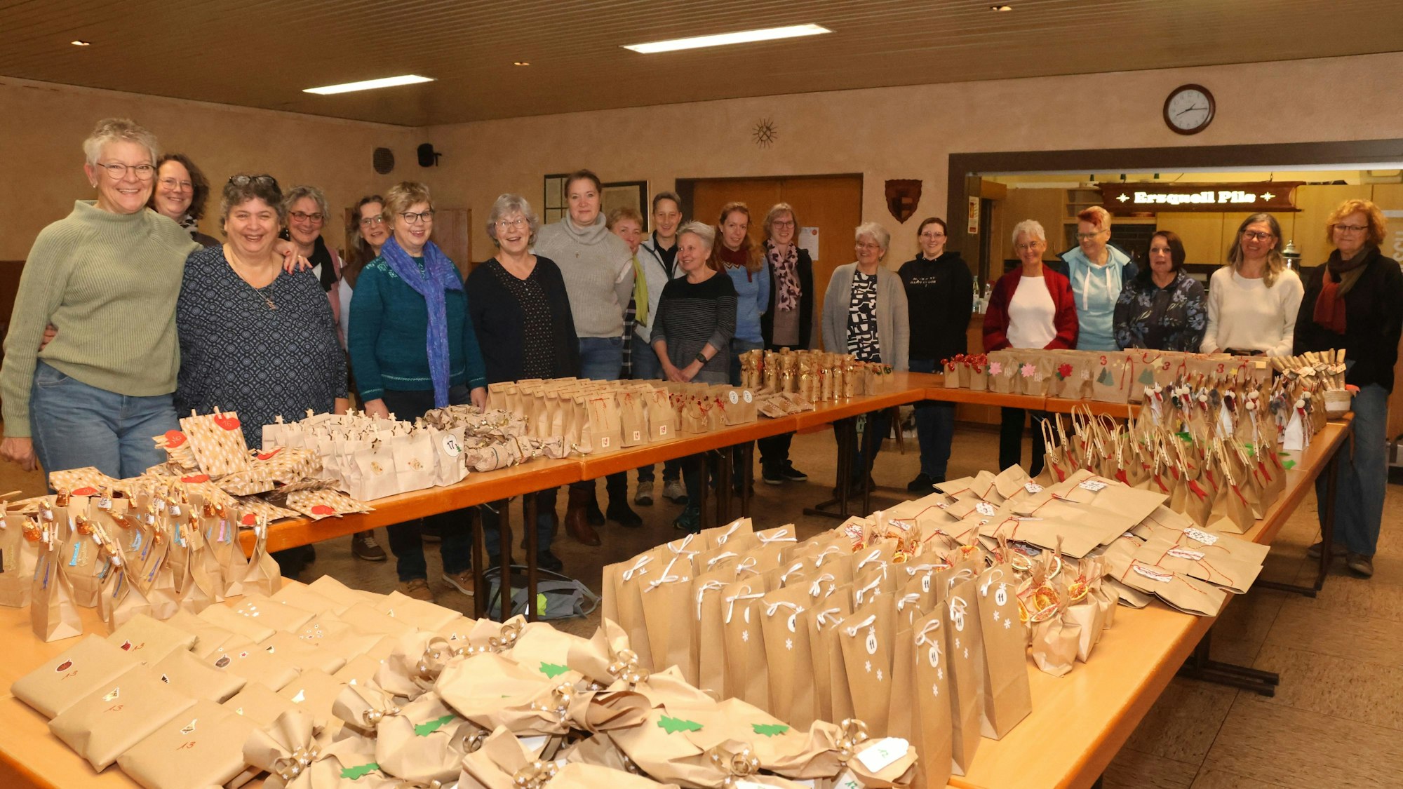 Adventskalender-Aktion im Dorfhaus Hunstig.