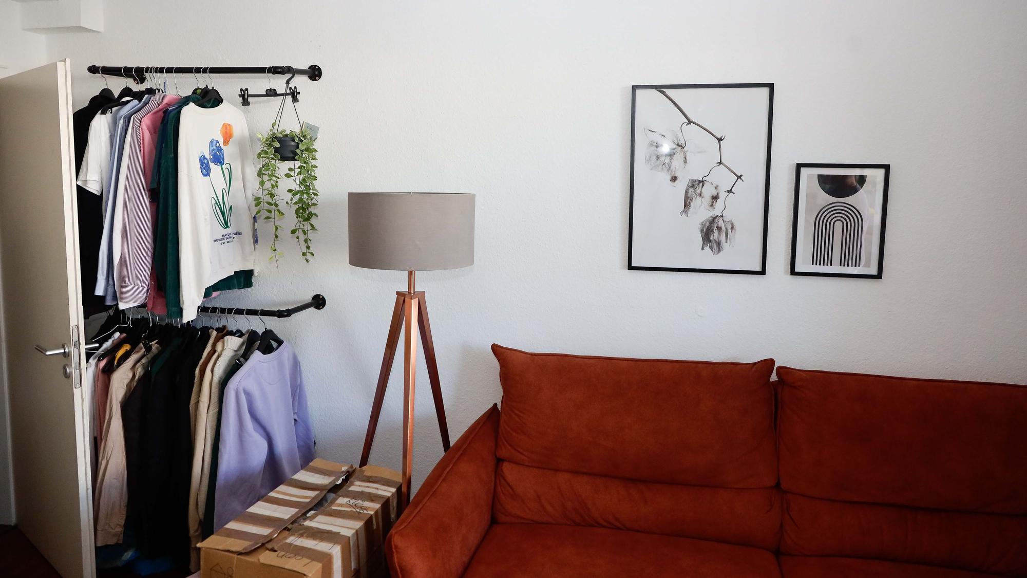 Durchschnittlich kostet ein WG-Zimmer in Köln 600 Euro. Für viele Studierende bedeutet das finanzielle Probleme. (Archivbild)