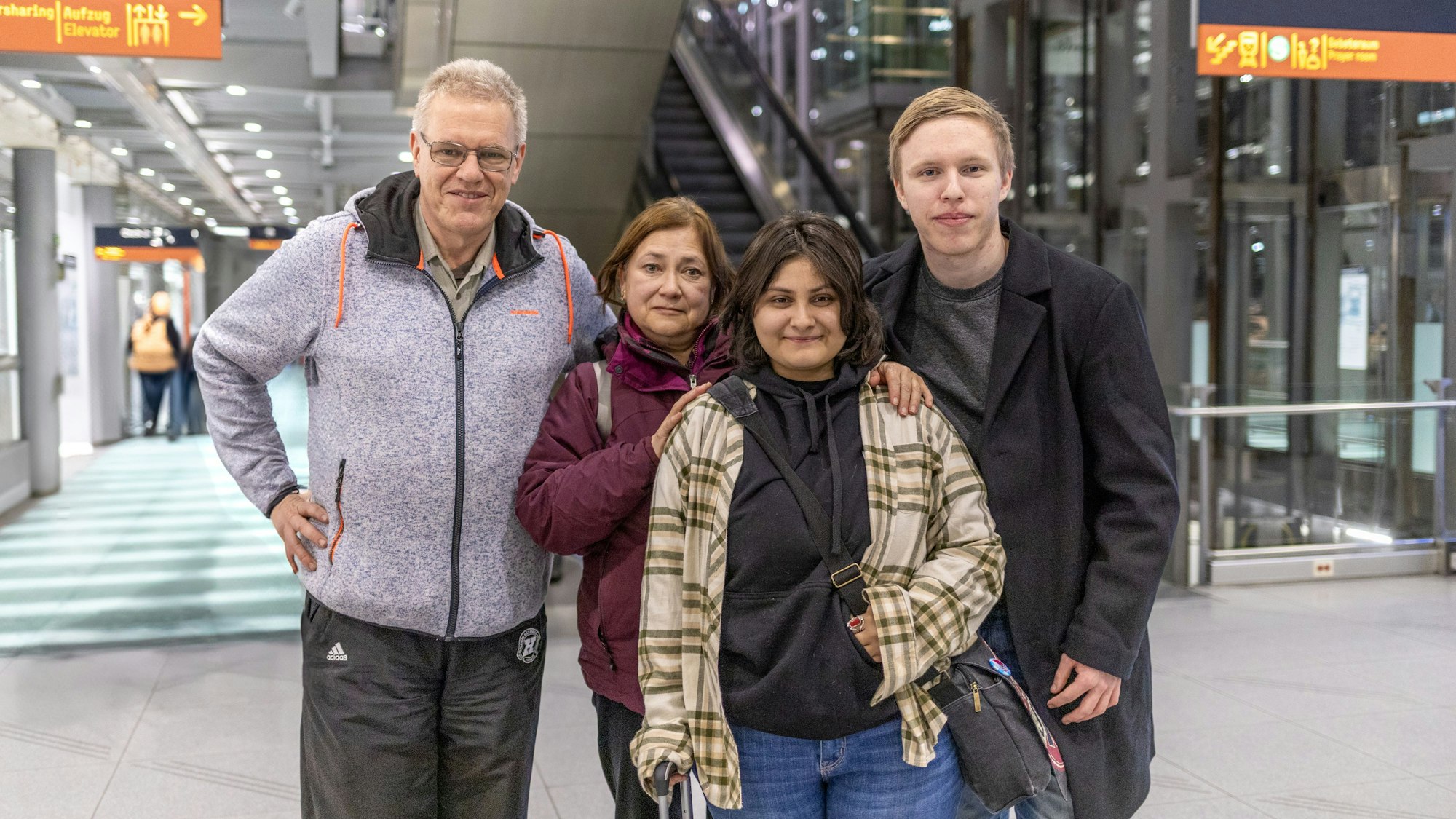 Familie Kehl hat ihren Sohn Sebastian (rechts) sechs Monate nicht gesehen.