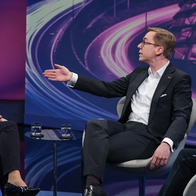 Maischberger am 10.12.2024: Philipp Amthor (r.) und Beatrix von Storch