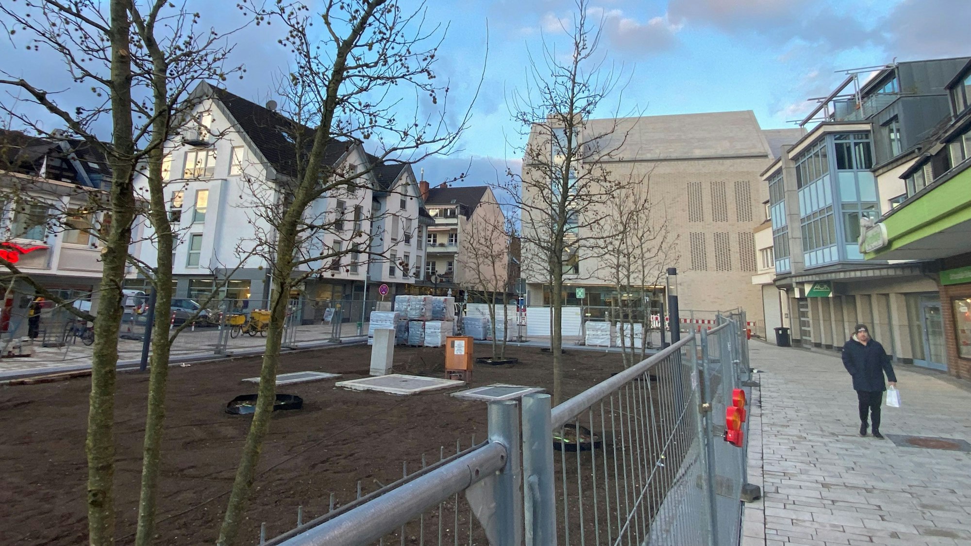 Zu sehen ist der im Umbau befindliche Janshof.