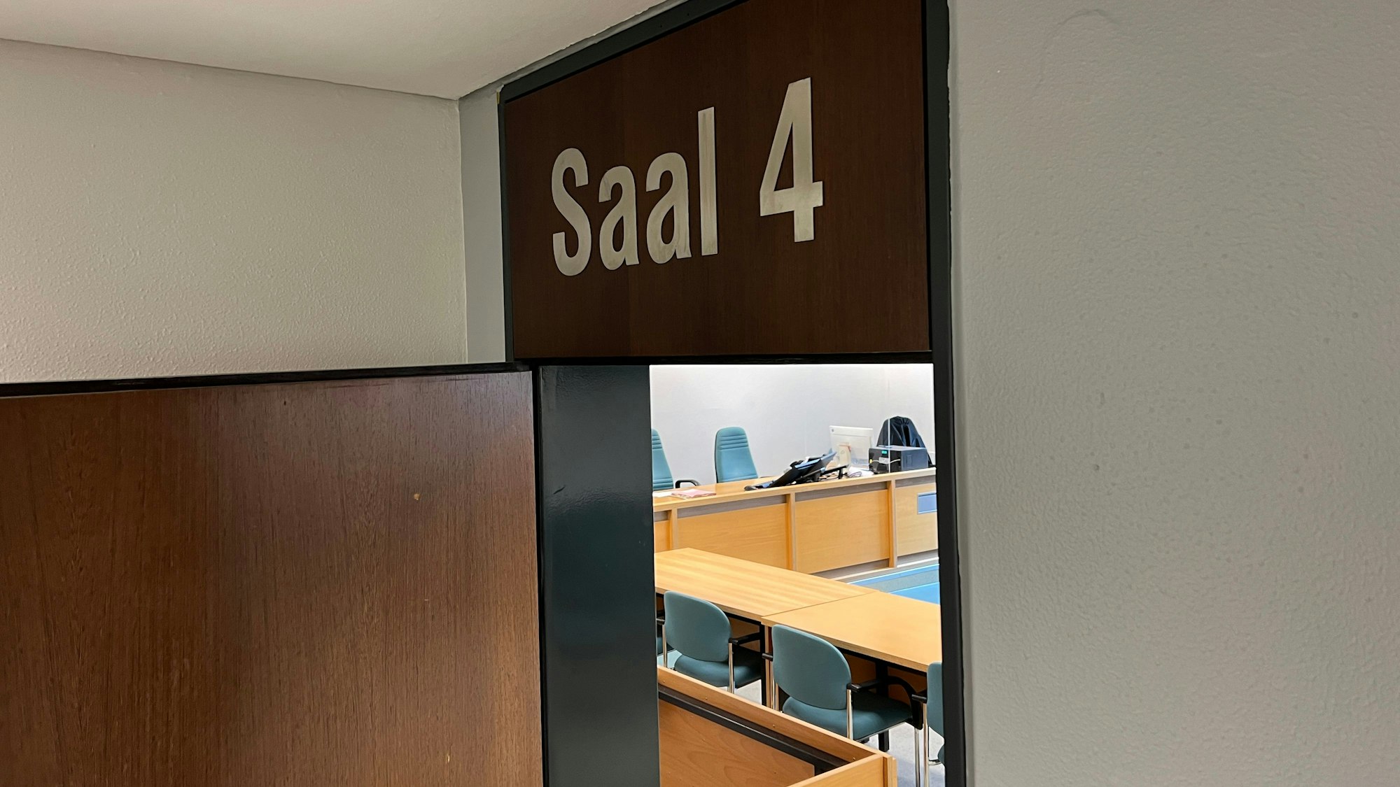 Ein Saal im Amtsgericht Leverkusen