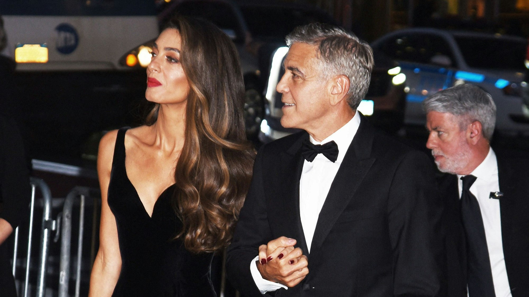 War George Clooney mit seiner Ehefrau Amal (hier bei den Albie Awards) in Düsseldorf?