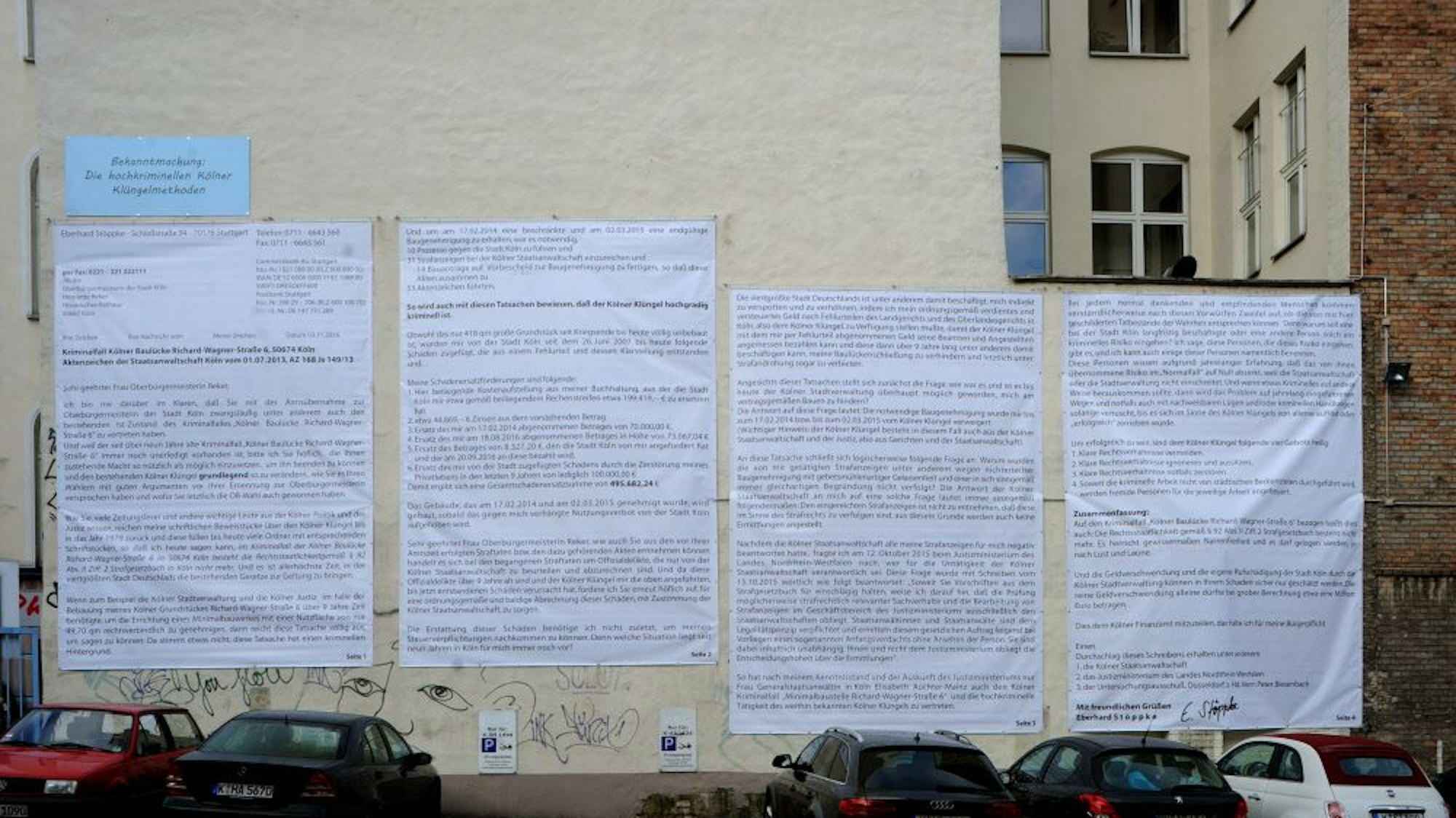 Die meterhohen Brief Stöppkes an die Stadtverwaltung. Darin warf er der Stadt Erpressunf vor. Die gewann aber alle Prozesse.