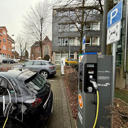 Die Ladesäulen am Burscheider Rathaus