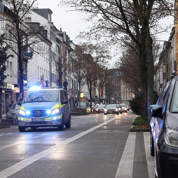 Impressionen von der Kalk-Mülheimer-Straße.