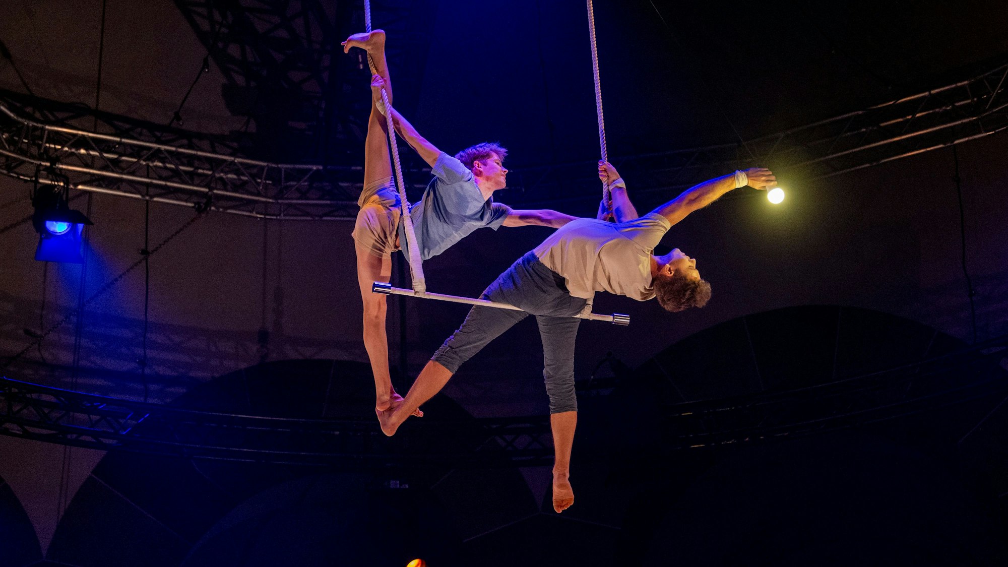 Corentin Lemaitre Auger und Maxim Charron am Trapez