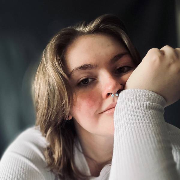 Elena Jansen aus Leverkusen hat mit "Wicked Ascent - Das Spiel" ihr erstes eigenes Buch veröffentlicht.