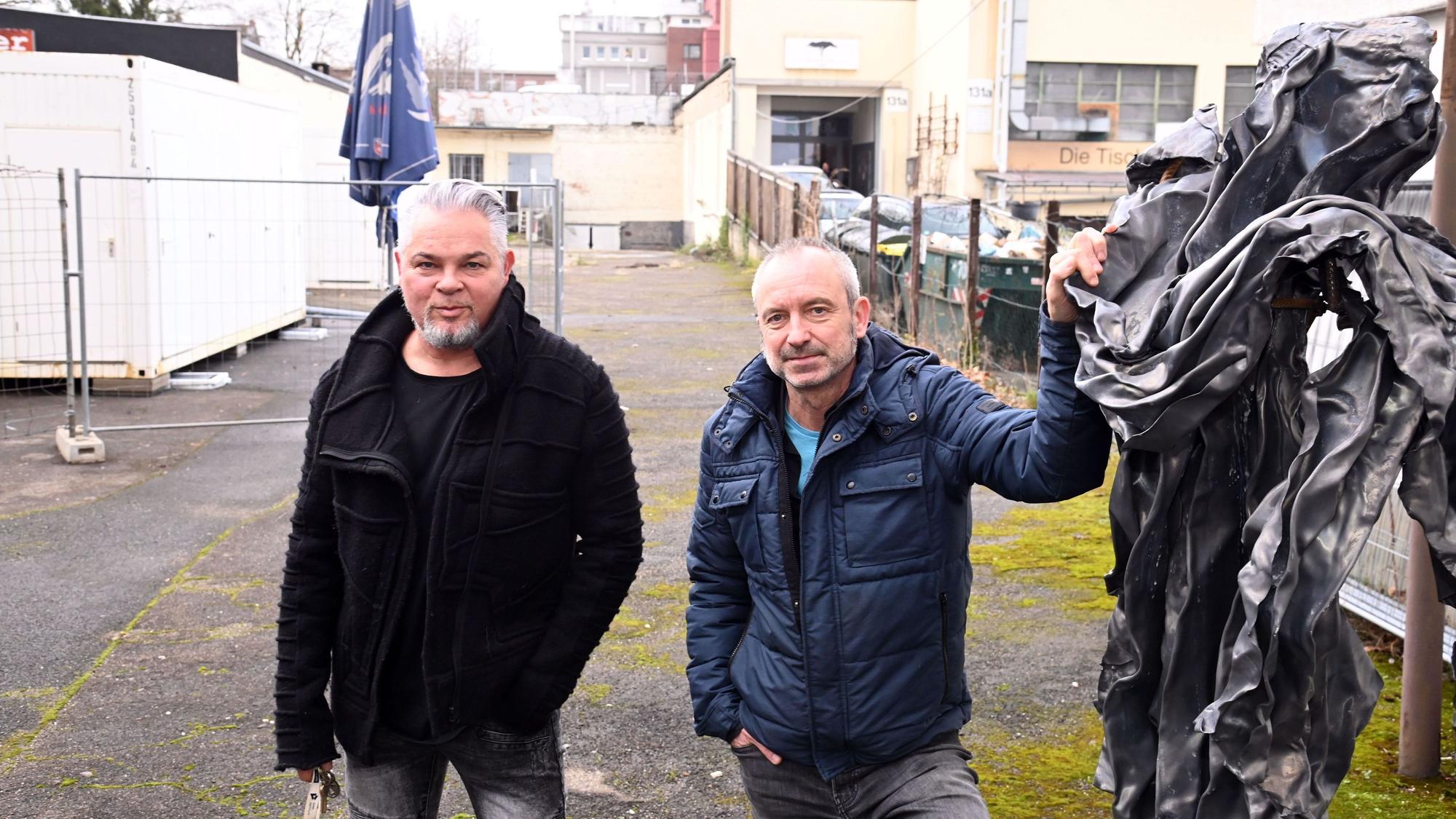 Stefano Bohne und Bernd Rehse am Ehrenfeldgürtel 129