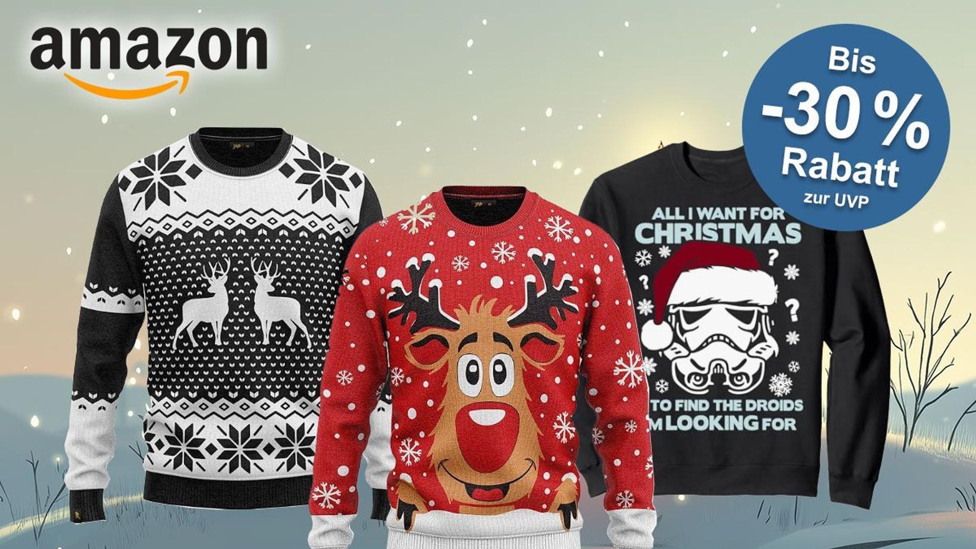Produktbilder von drei Weihnachtspullovern sowie Amazon-Logo vor weihnachtlichem Hintergrund.
