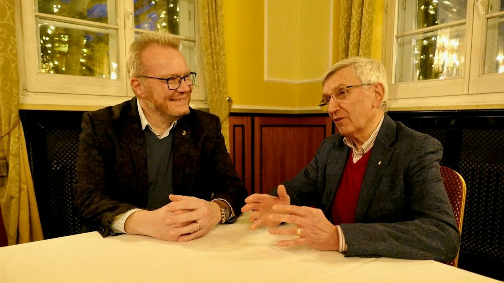KMGV-Präsident Gerd-Kurt Schwieren (rechts) und Baas Simon Wendring