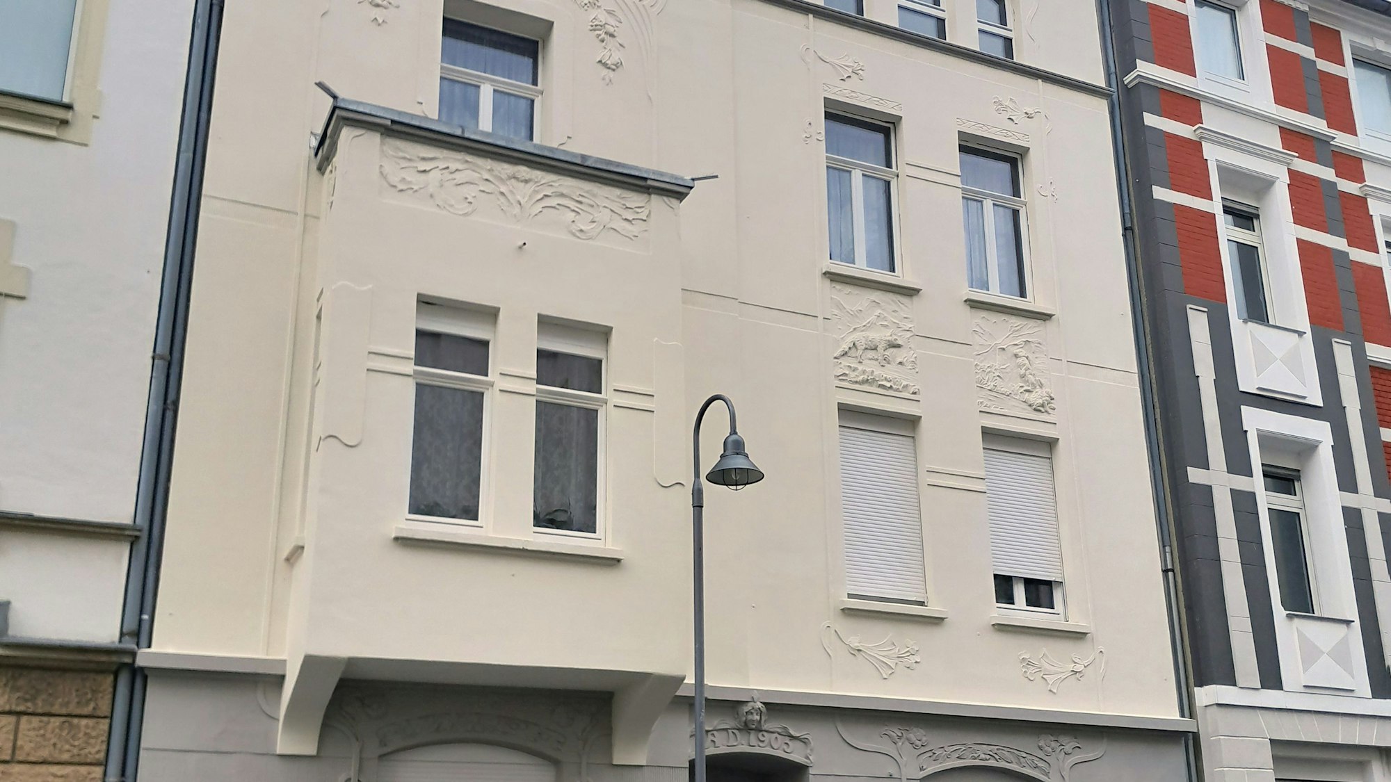 Wiesdorf: Die Fassade an der Montanusstraße 6 ist über das Hof- und Fassadenprogramm verschönert worden.