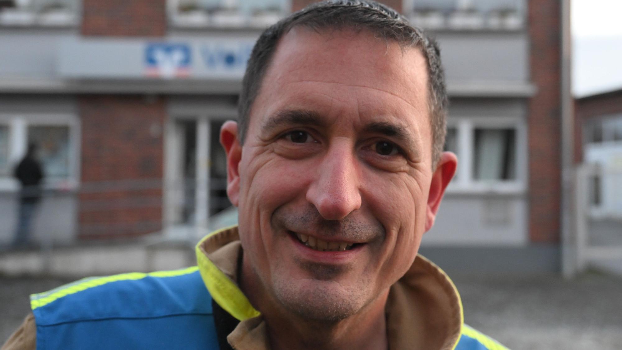 Feuerwehrmann Mario Hauck hat die Täter fliehen sehen.