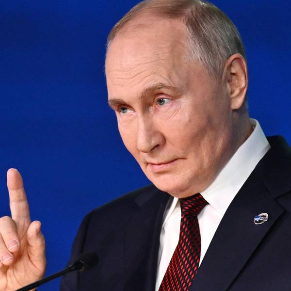 Kremlchef Wladimir Putin schweigt noch zu den jüngsten Aussagen von US-Präsident Donald Trump. Andere Kreml-Vertreter werden derweil deutlich (Archivbild)
