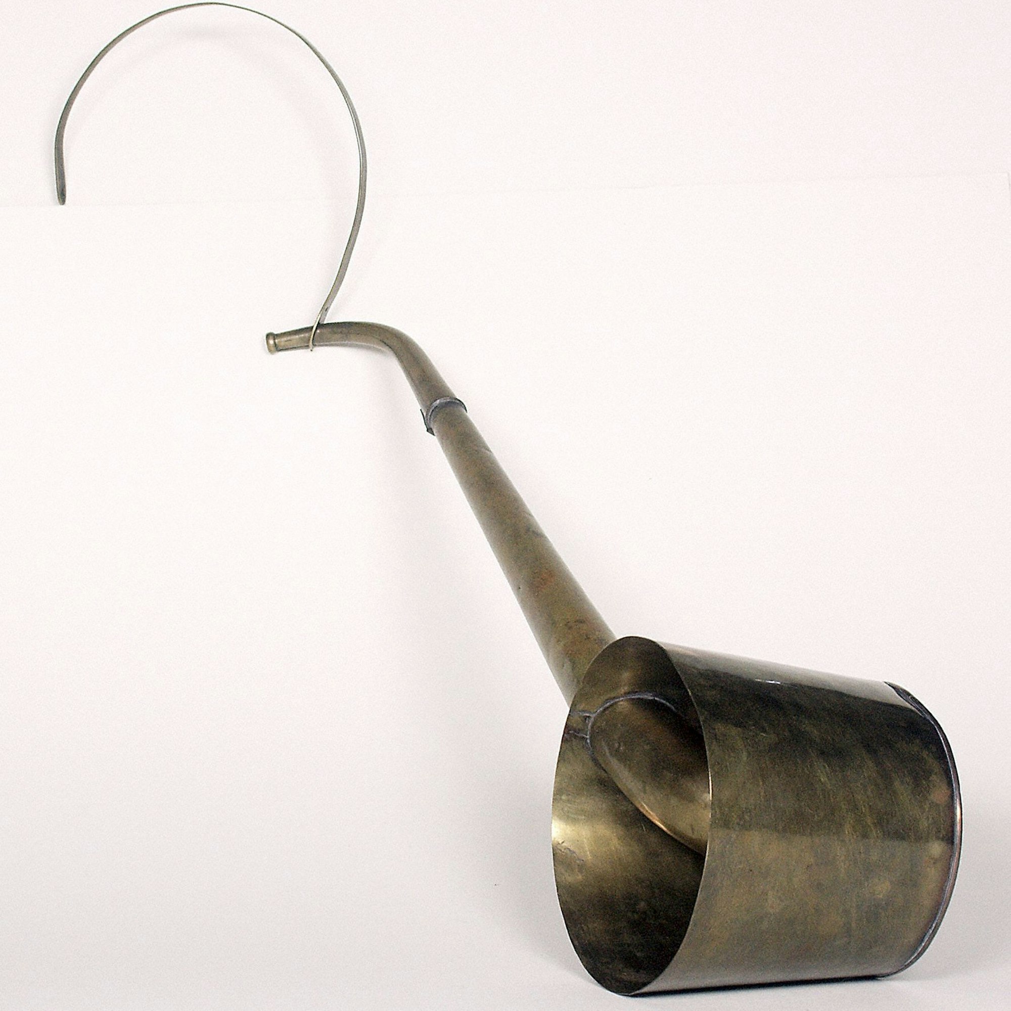 Ein solches Hörrohr benutzte Ludwig van Beethoven.