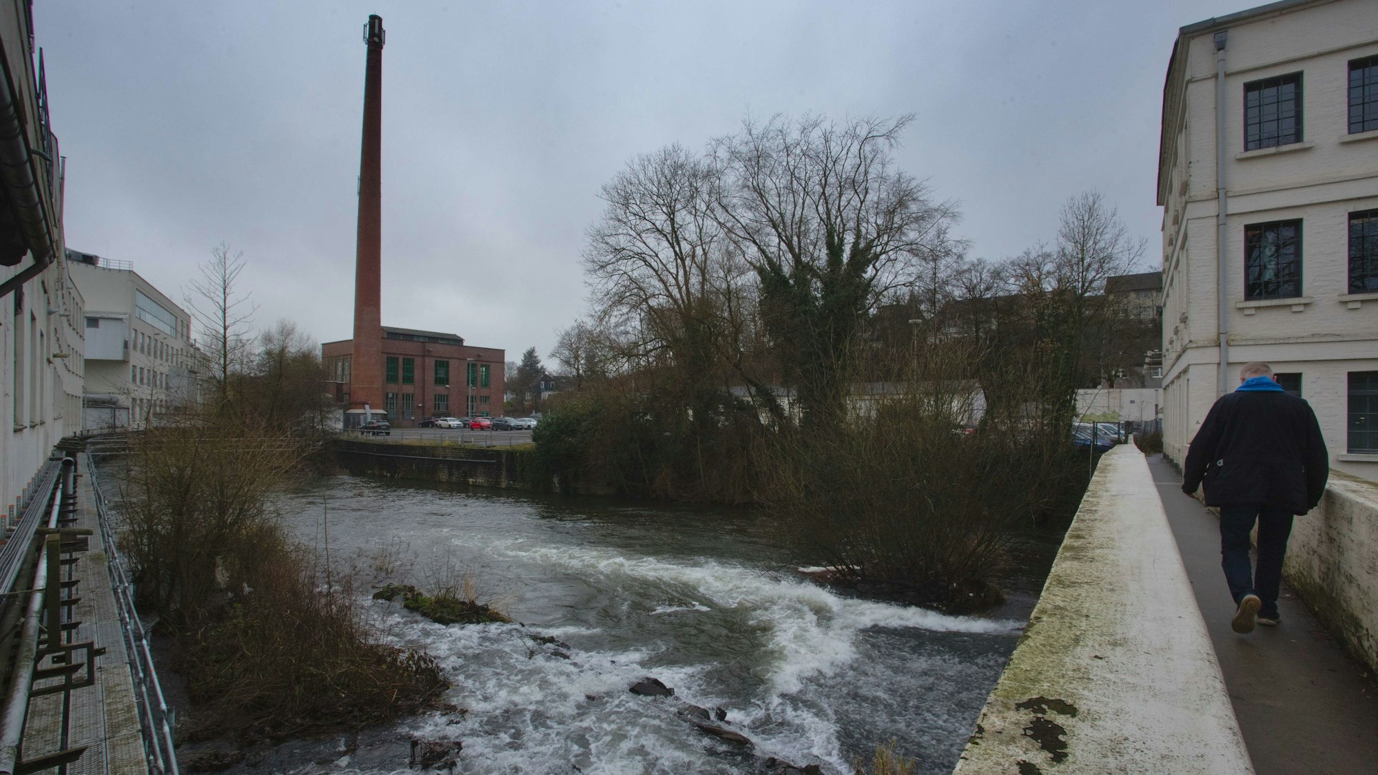 Das Foto zeigt den Blick auf  das Gelände nördlich der Wupper.