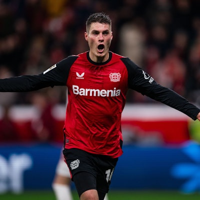 Leverkusens Torschütze Patrik Schick jubelt nach seinem Treffer zum 3:1.