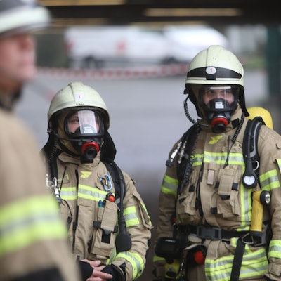 In einem Technikraum der KVB an der U-Bahn-Station Ebertplatz hat es gebrannt.