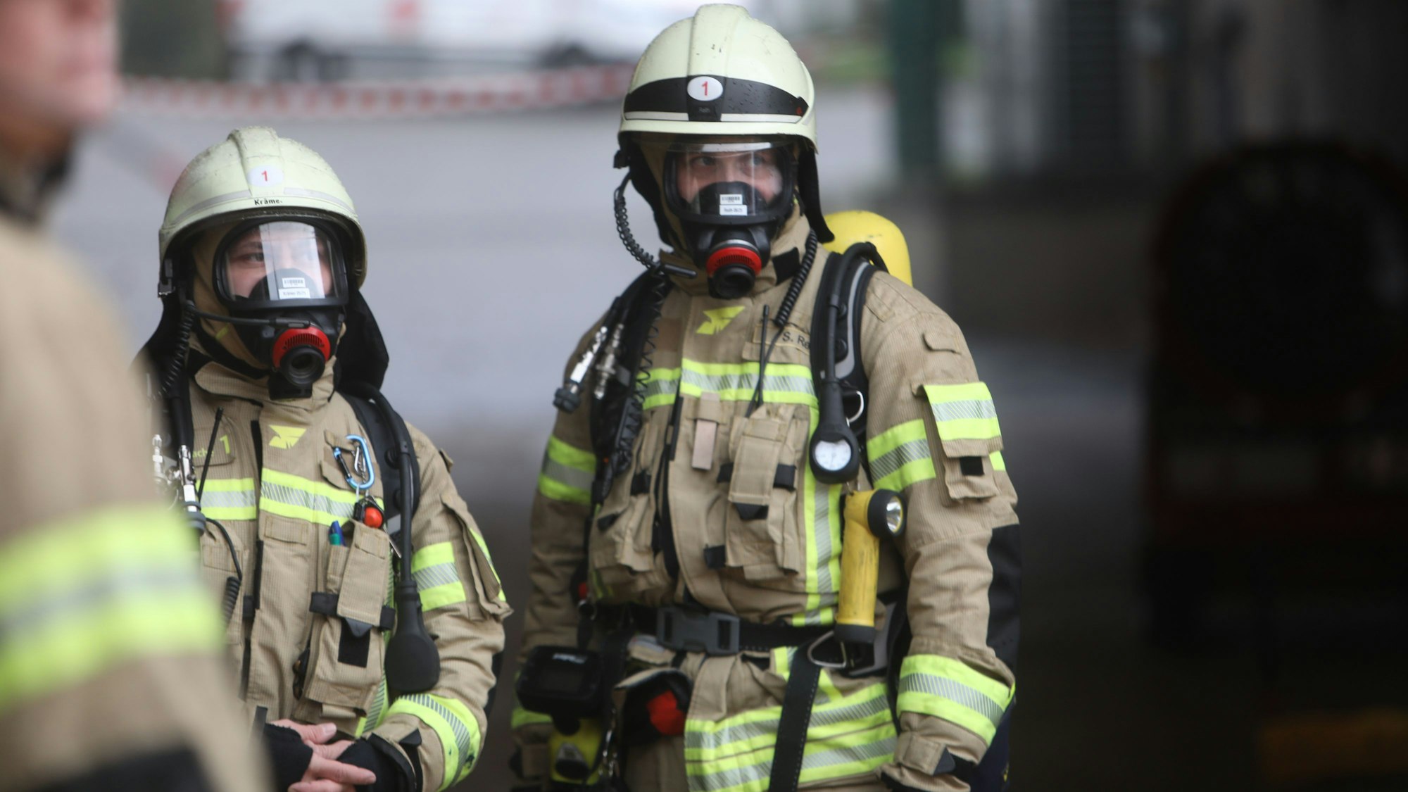 In einem Technikraum der KVB an der U-Bahn-Station Ebertplatz hat es gebrannt.