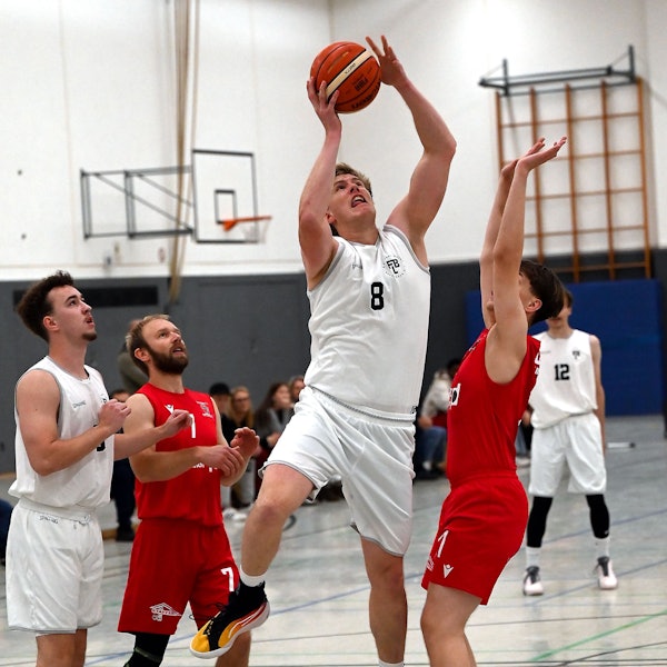 28.09.2024, Basketball-Fast-Break Leverkusen- Leichlingen
mitte: Adrian Brückmann (Fast-Break)
Foto: Uli Herhaus