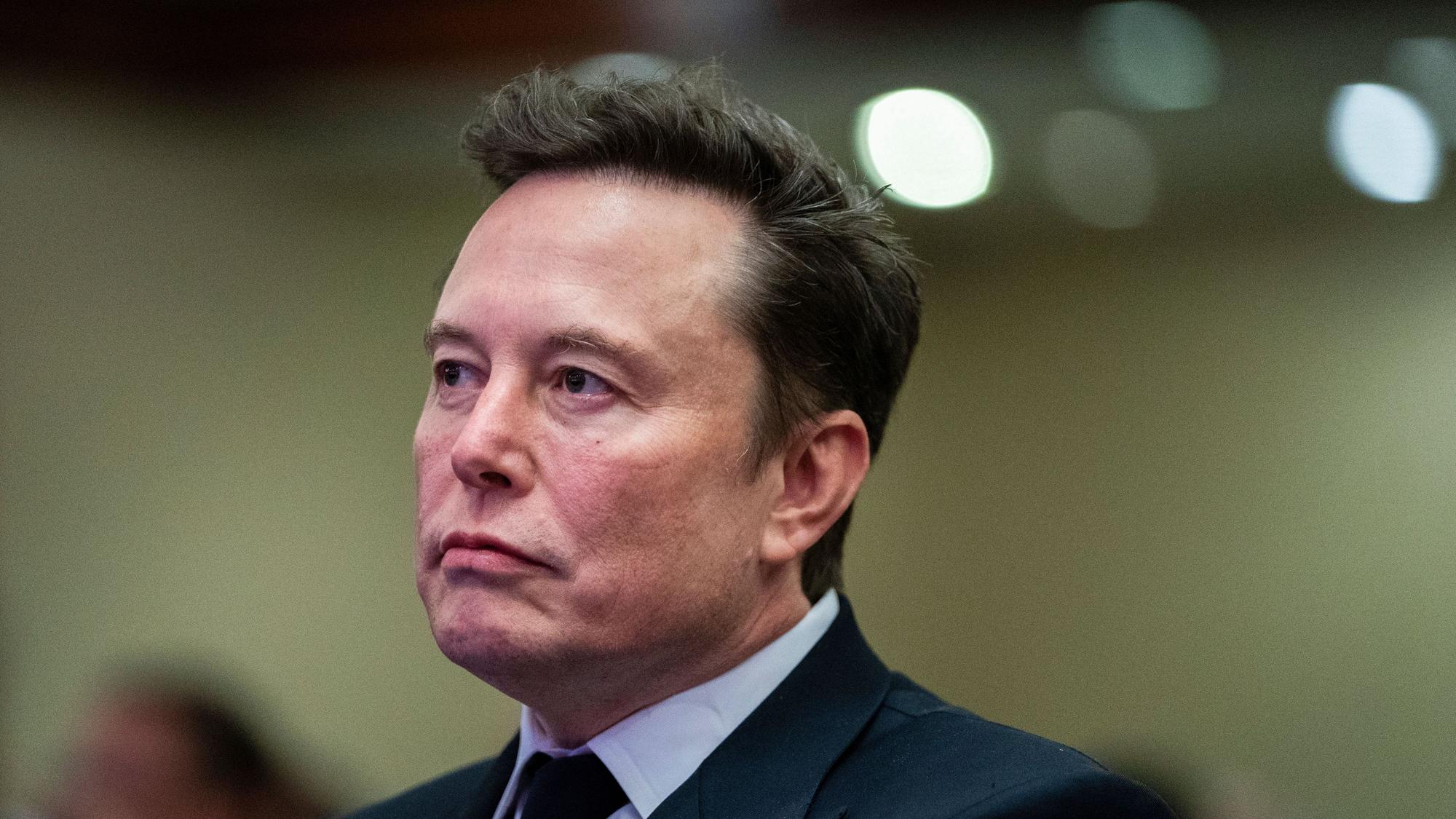 Elon Musk wettert nach dem Anschlag in Magdeburg gegen Olaf Scholz (Archivbild)
