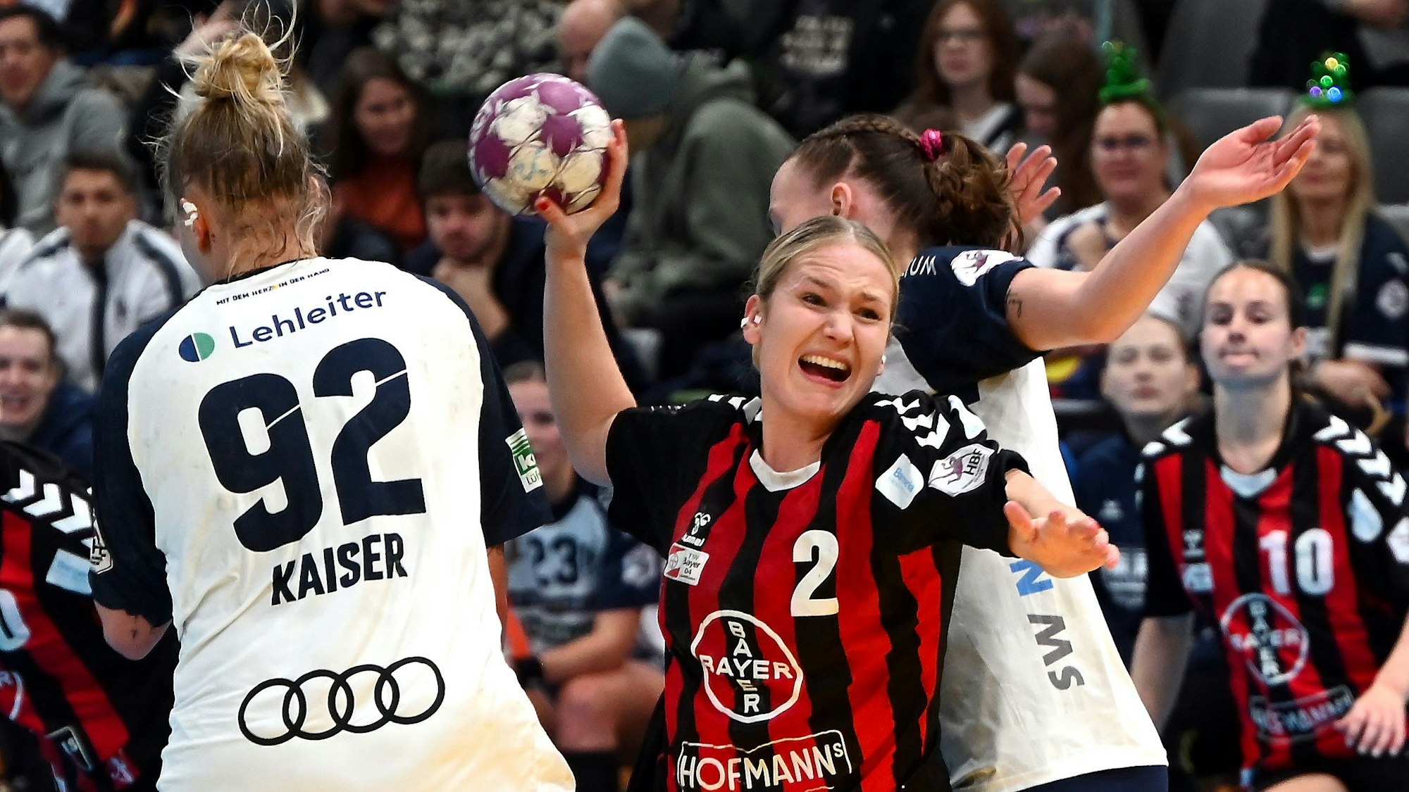 22.12.2024, Handball-Bayer-Neckarsulm
mitte: Annika Ingenpaß (Bayer)
Foto: Uli Herhaus