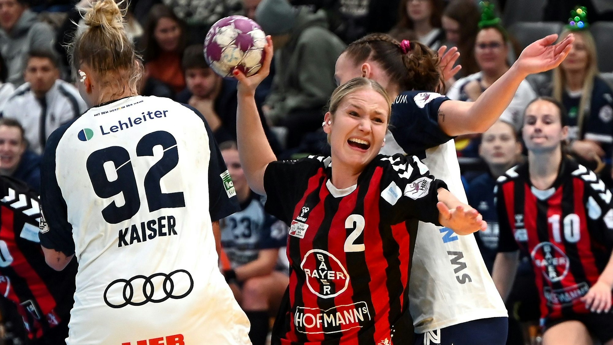22.12.2024, Handball-Bayer-Neckarsulm
mitte: Annika Ingenpaß (Bayer)
Foto: Uli Herhaus