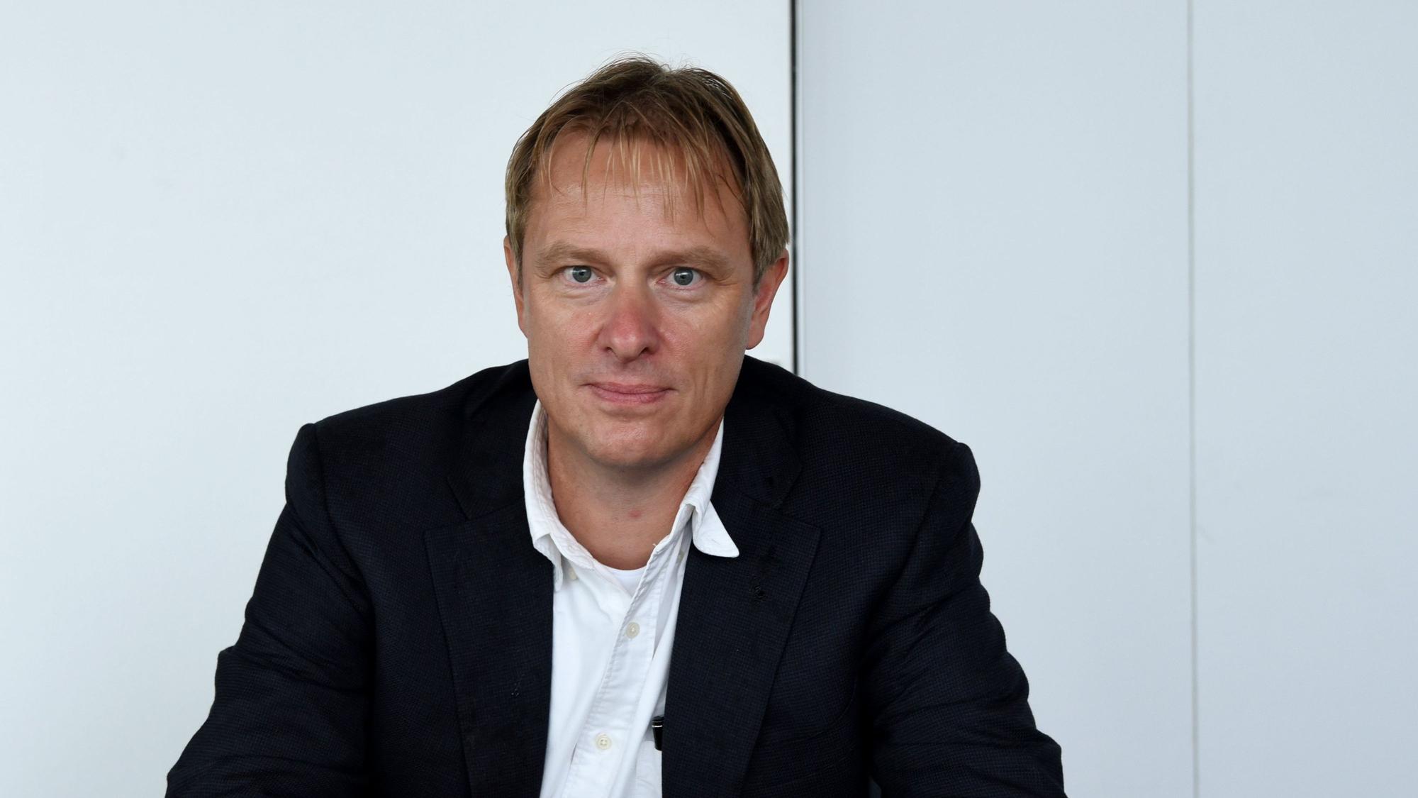 André Szymkowiak, Schulleiter des Deutzer Gymnasiums Thusneldastraße