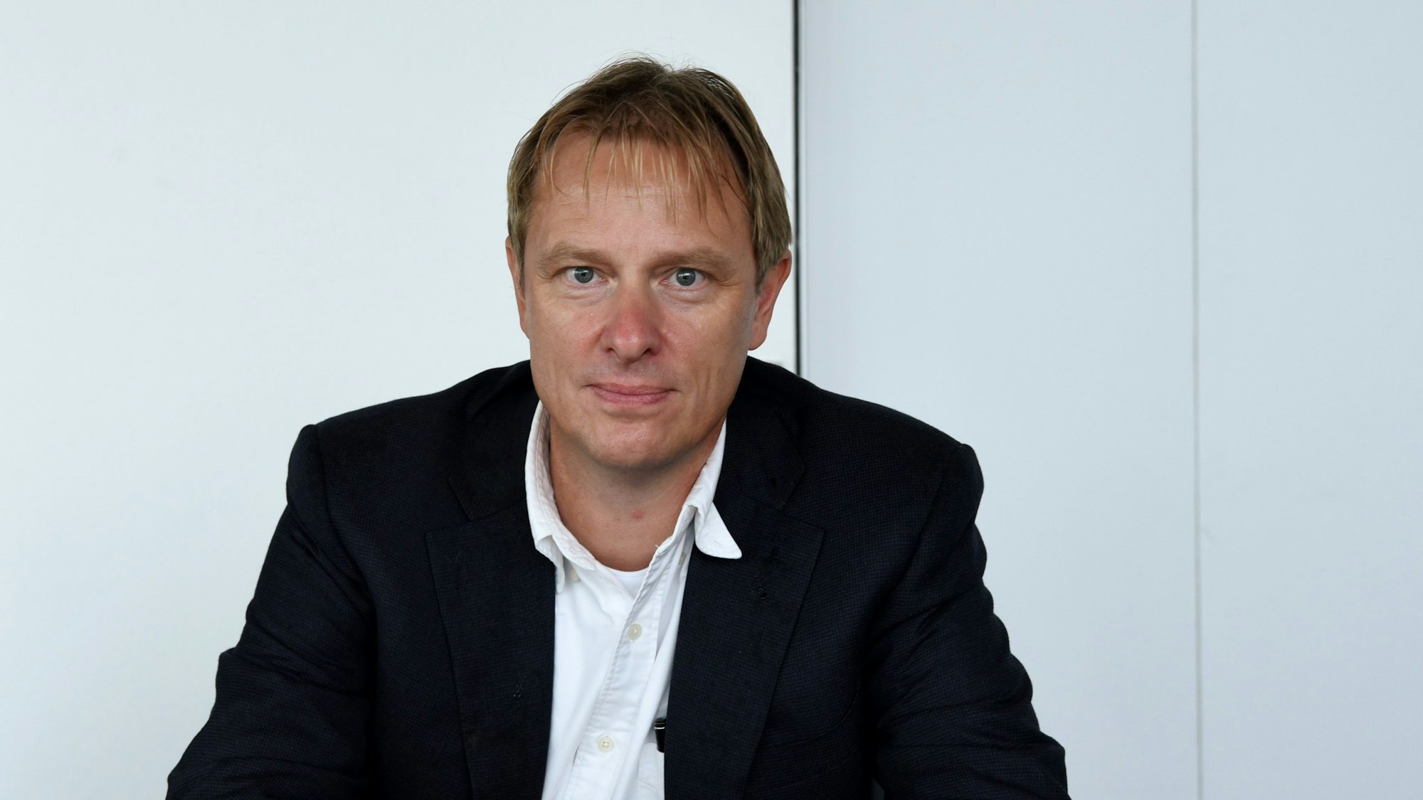 André Szymkowiak, Schulleiter des Deutzer Gymnasiums Thusneldastraße