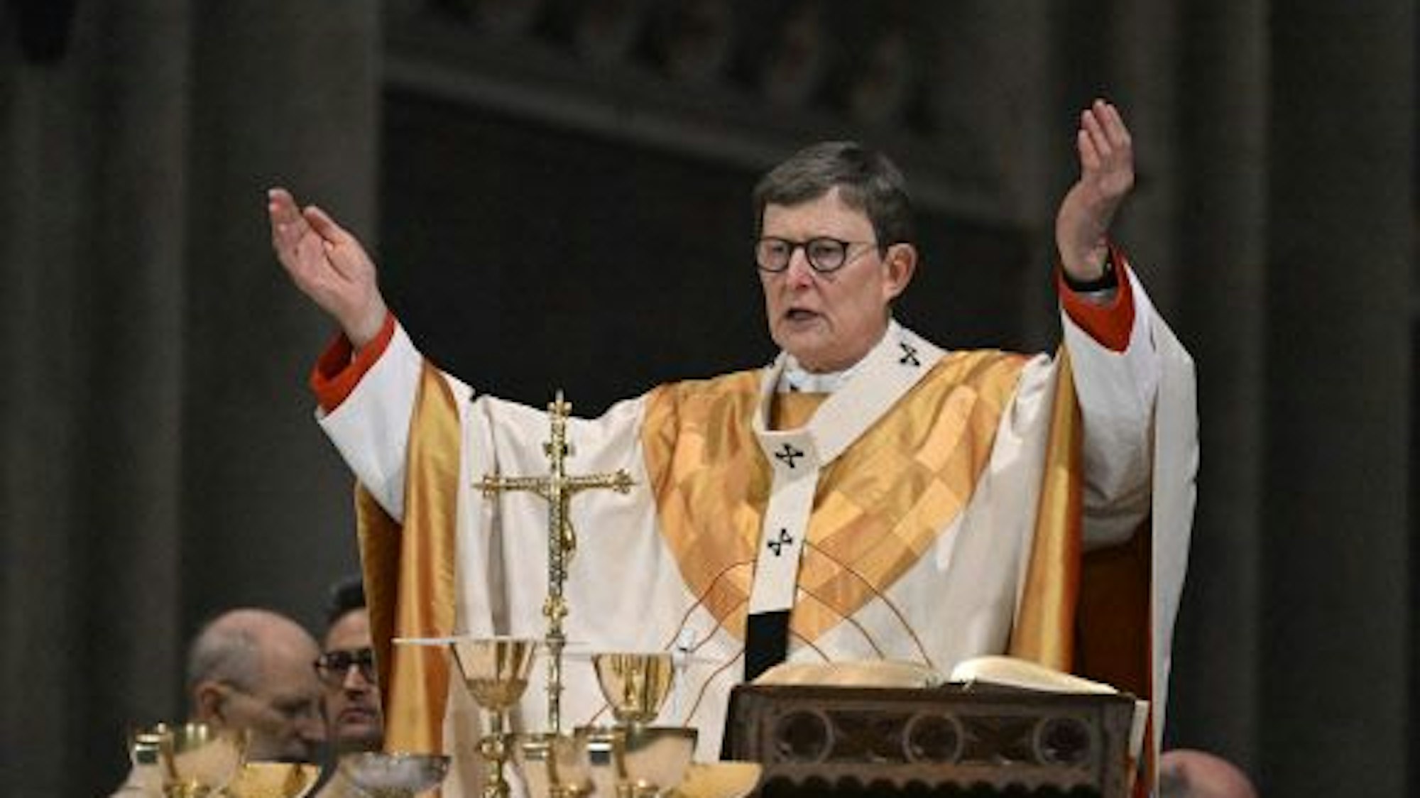 Kardinal Woelki bei der Christmette im Dom.
