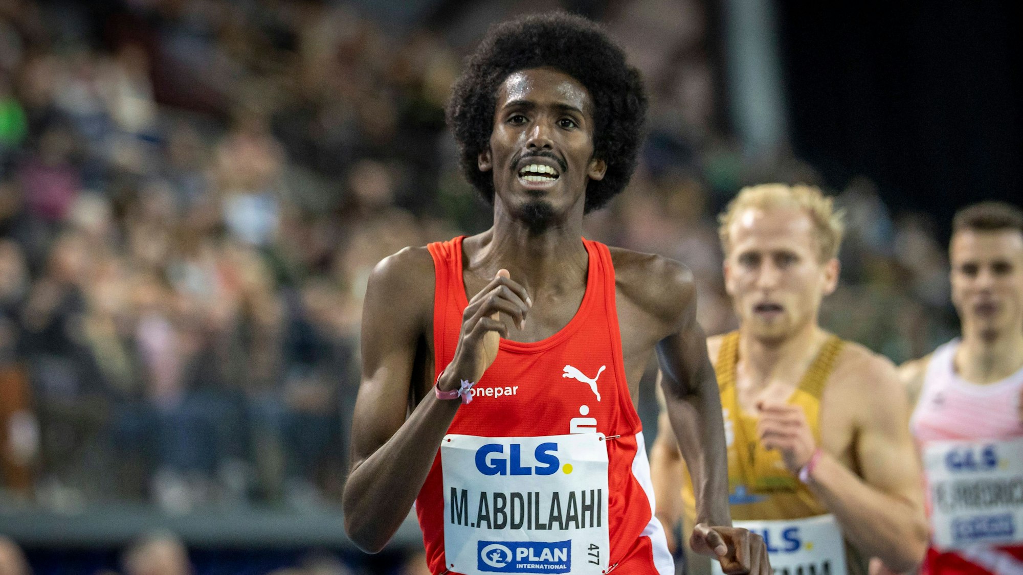 Deutsche Leichtathletik-Hallenmeisterschaften Leipzig, 17.02.2024 Mohamed Abdilaahi LG Olympia Dortmund Leipzig, 17.02.2024 - Deutsche Leichtathletik-Hallenmeisterschaften in der Arena Leipzig in Sachsen Deutschland. *** German Athletics Indoor Championships Leipzig, 17 02 2024 Mohamed Abdilaahi LG Olympia Dortmund Leipzig, 17 02 2024 German Athletics Indoor Championships in the Arena Leipzig in Saxony Germany Copyright: xBEAUTIFULxSPORTS/AxelxKohringx