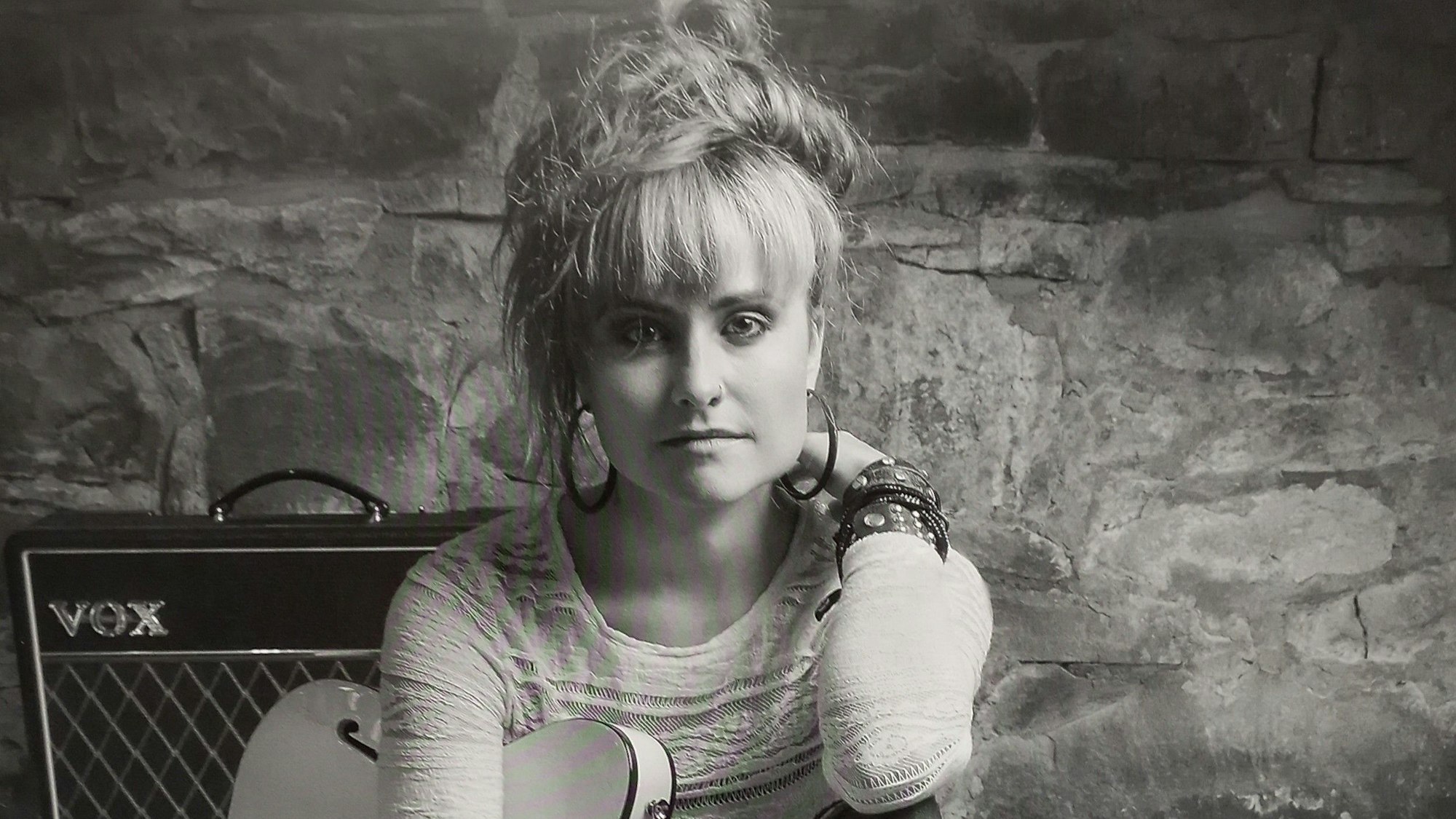 Blick auf eine Musikerin