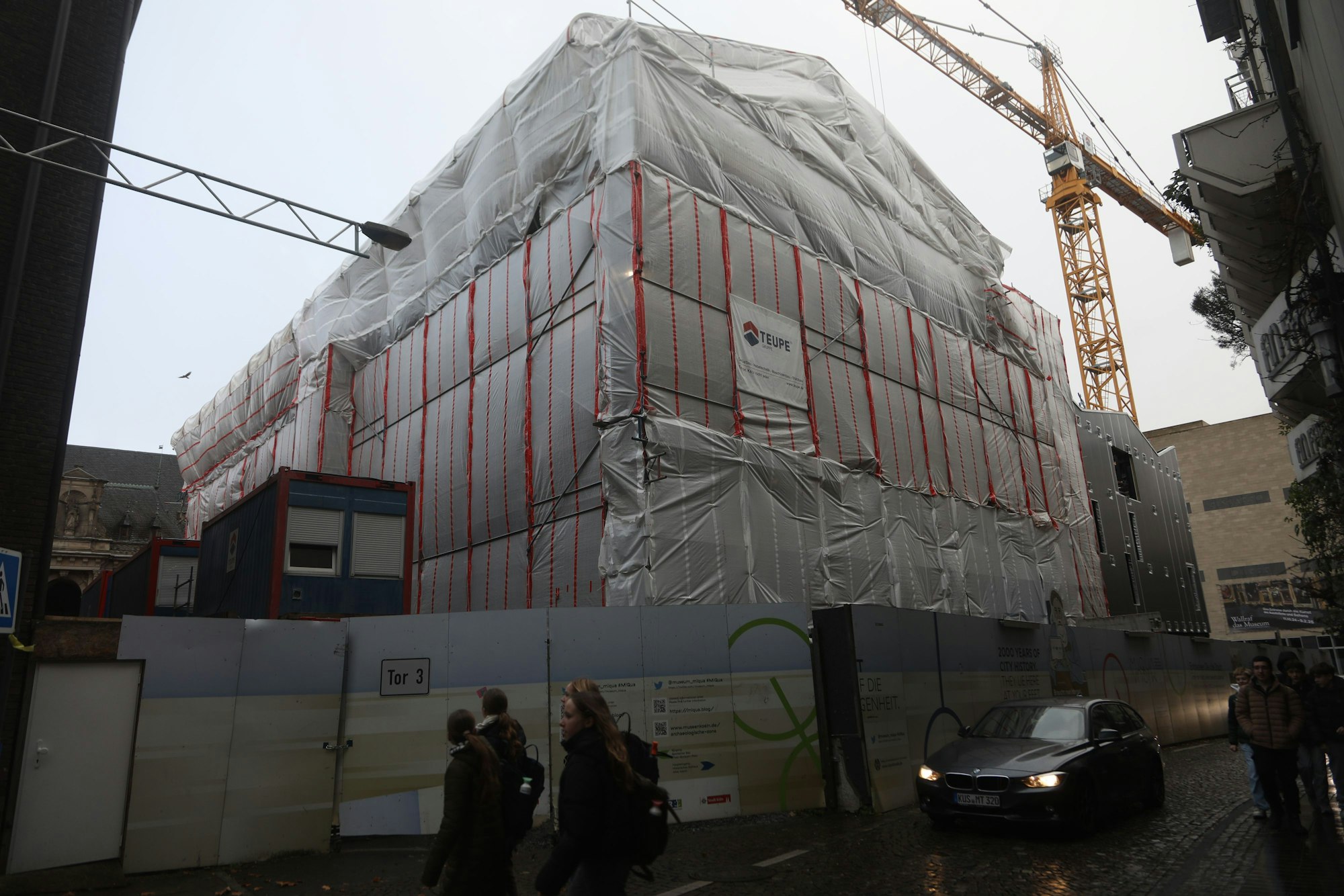 09.12.2024, Köln: Rundgang in der Miqua Baustelle in der Innenstadt. Foto: Arton Krasniqi