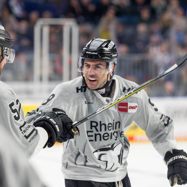 3:1 fuer Koeln durch Kammerer, Maximilian Koelner Haie, 9, GER, Adler Mannheim vs Koelner Haie, Deutsche Eishockey Liga, 31. Spieltag, Saison 2024/2025, 28.12.2024 GER, Adler Mannheim vs Koelner Haie, Deutsche Eishockey Liga, 31. Spieltag, Saison 2024/2025, 28.12.2024 Mannheim *** 3 1 for Cologne by Kammerer, Maximilian Koelner Haie, 9 , GER, Adler Mannheim vs Koelner Haie, Deutsche Eishockey Liga, 31 Spieltag, Saison 2024 2025, 28 12 2024 GER, Adler Mannheim vs Koelner Haie, Deutsche Eishockey Liga, 31 Spieltag, Saison 2024 2025, 28 12 2024 Mannheim Copyright: xEibner-Pressefoto/StefanxMayerx EP_SMR