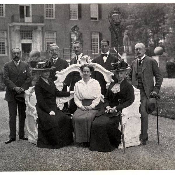 Gruppenbild aus dem Tagebuchband mit Kaiser Wilhelm II. und Alfred Haehner