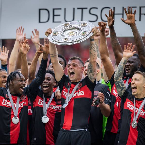 Leverkusen, Germany. 18th Mai 2024. Granit Xhaka Leverkusen mit Meisterschale,Jeremie Frimpong Leverkusen Amine Adli Leverkusen Florian Wirtz Leverkusen Nathan Tella Leverkusen Patrik Schick Leverkusen Victor Boniface Leverkusen Alejandro Grimaldo Leverkusen Bayer Leverkusen - FC Augsburg 18.05.2024 *** Leverkusen, Germany 18th May 2024 Granit Xhaka Leverkusen with championship trophy,Jeremie Frimpong Leverkusen Amine Adli Leverkusen Florian Wirtz Leverkusen Nathan Tella Leverkusen Patrik Schick Leverkusen Victor Boniface Leverkusen Alejandro Grimaldo Leverkusen Bayer Leverkusen FC Augsburg 18 05 2024