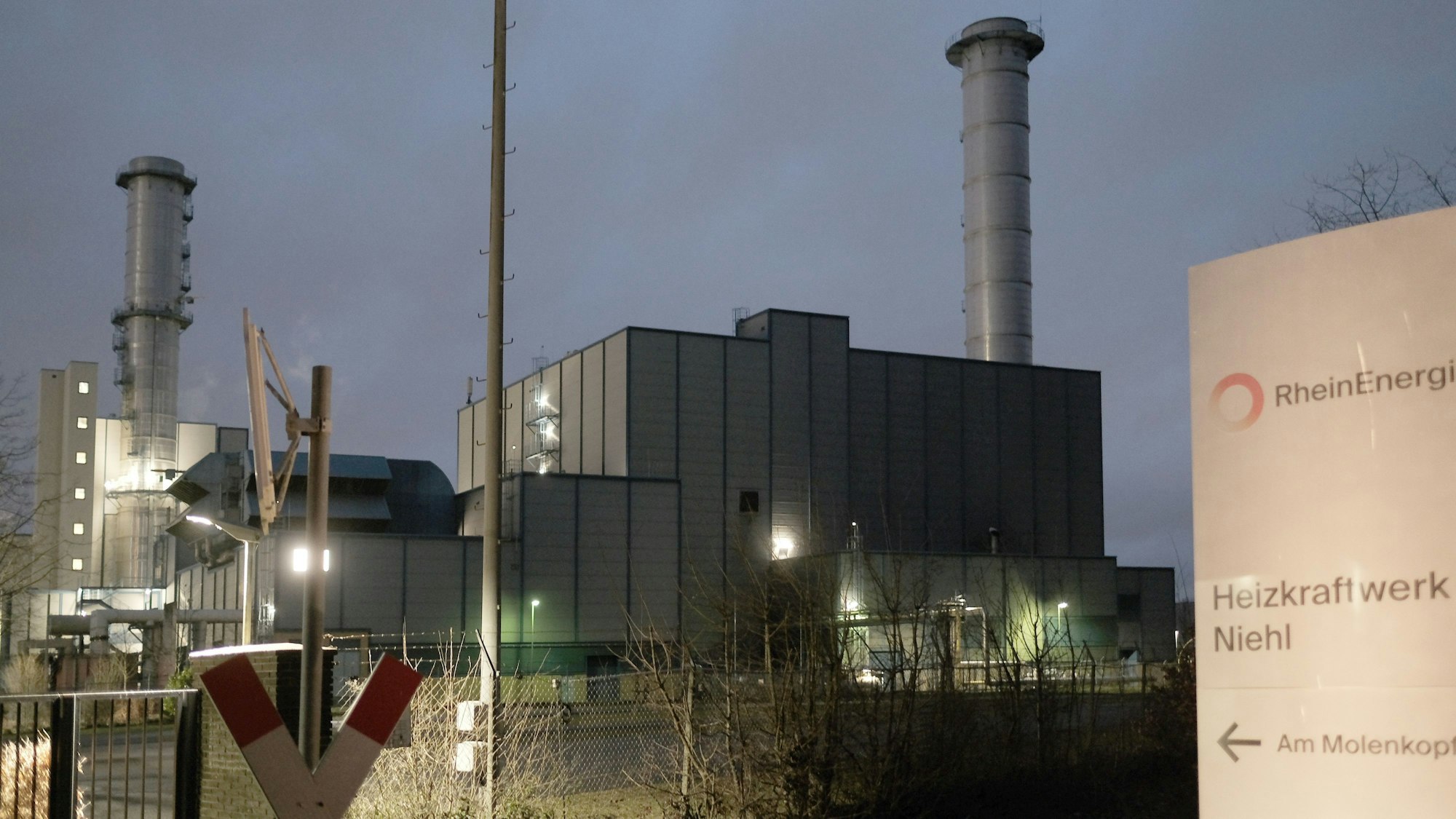 Köln: Rheinenergie, Heizkraftwerk Niehl.
