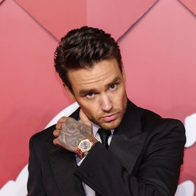 Liam Payne posiert für Fotografen bei seiner Ankunft bei den British Fashion Awards.