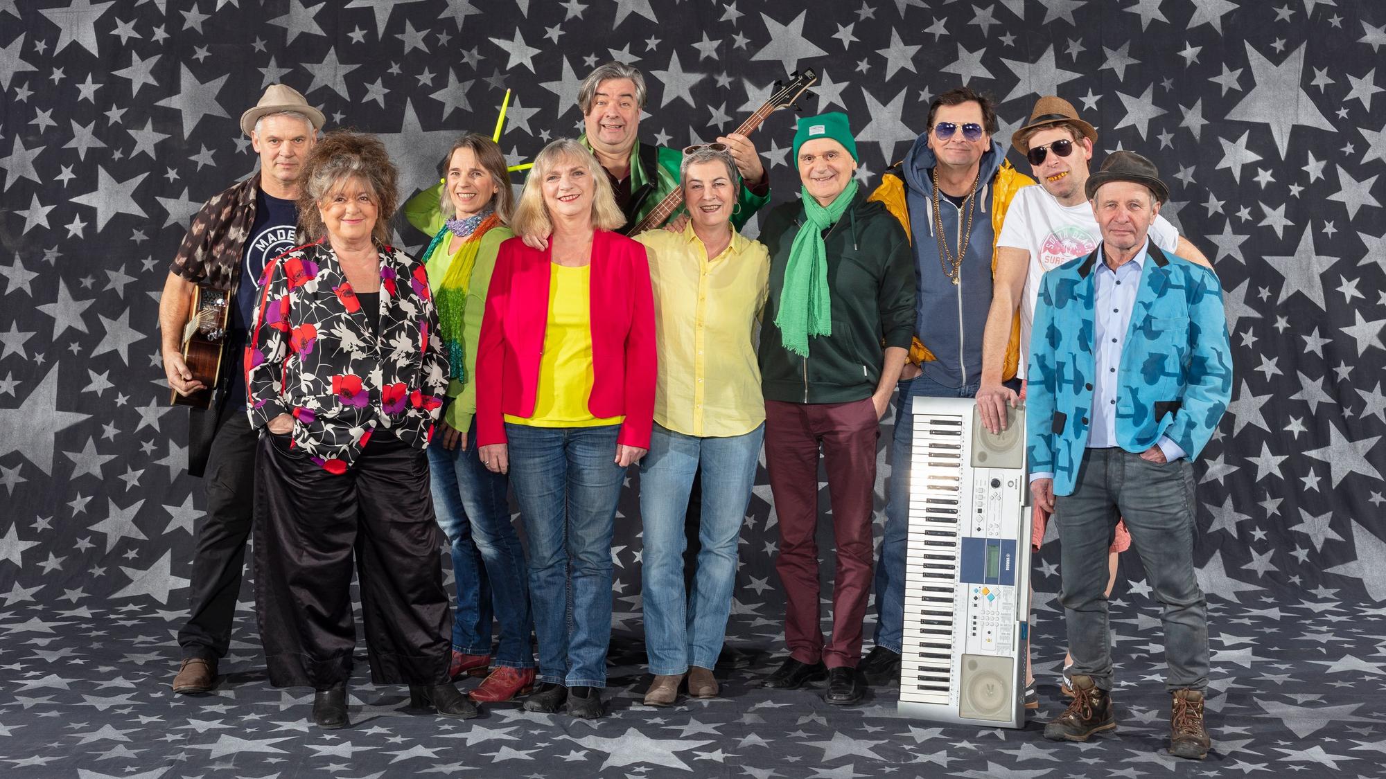 Zu sehen ist das Ensemble von „Stunk Unplugged“.