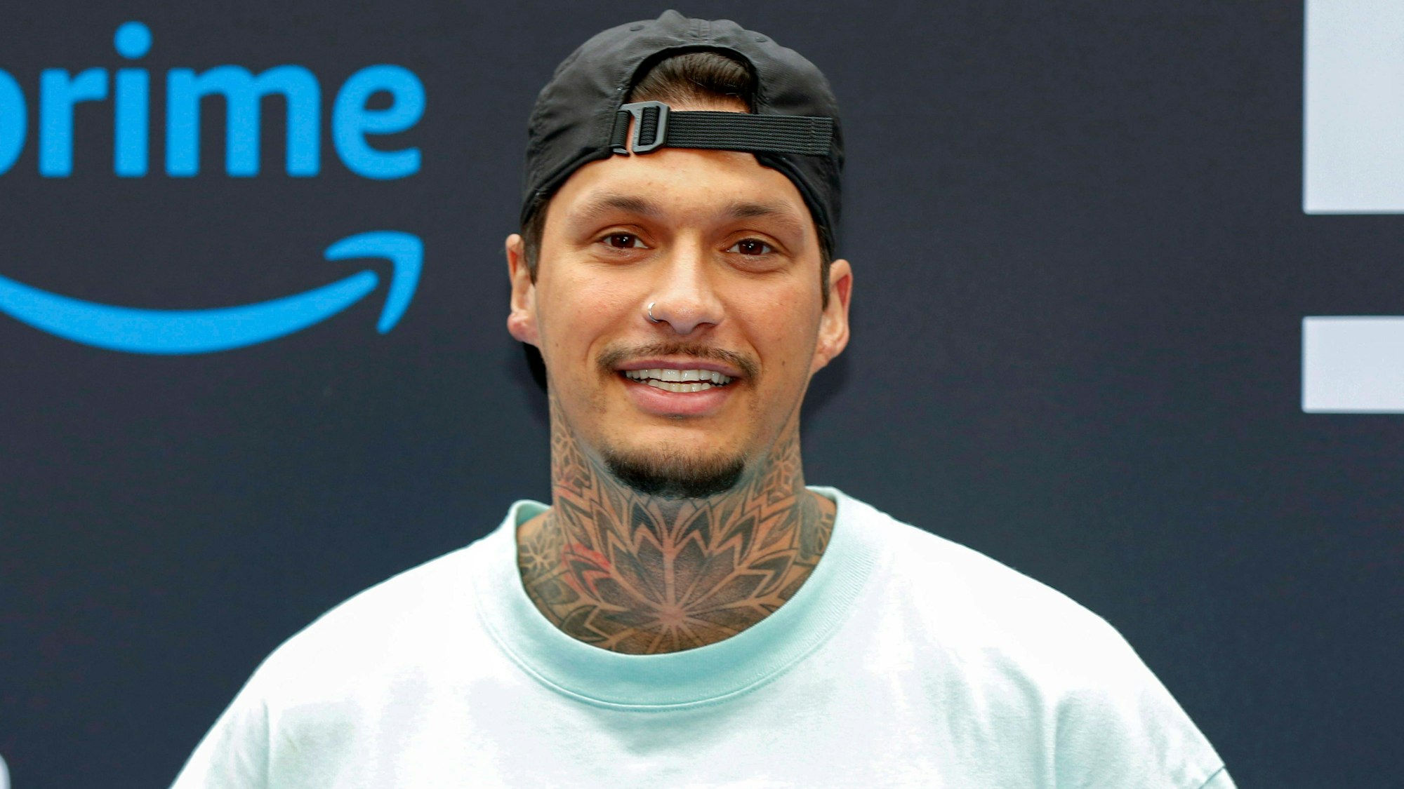 Yasin Mohamed beim Photocall zur Amazon Prime Video Reality-Show The 50 in der Wolkenburg