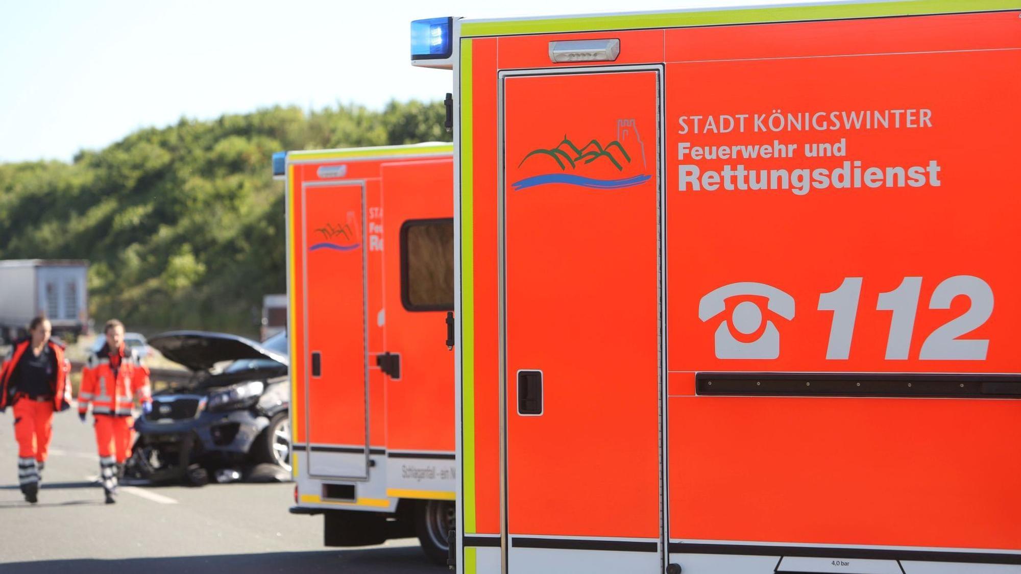 Nicht nur bei Unfällen ist der Rettungsdienst der Stadt Königswinter gefordert. Seine Finanzierung sorgt unterdessen für Diskussionen.