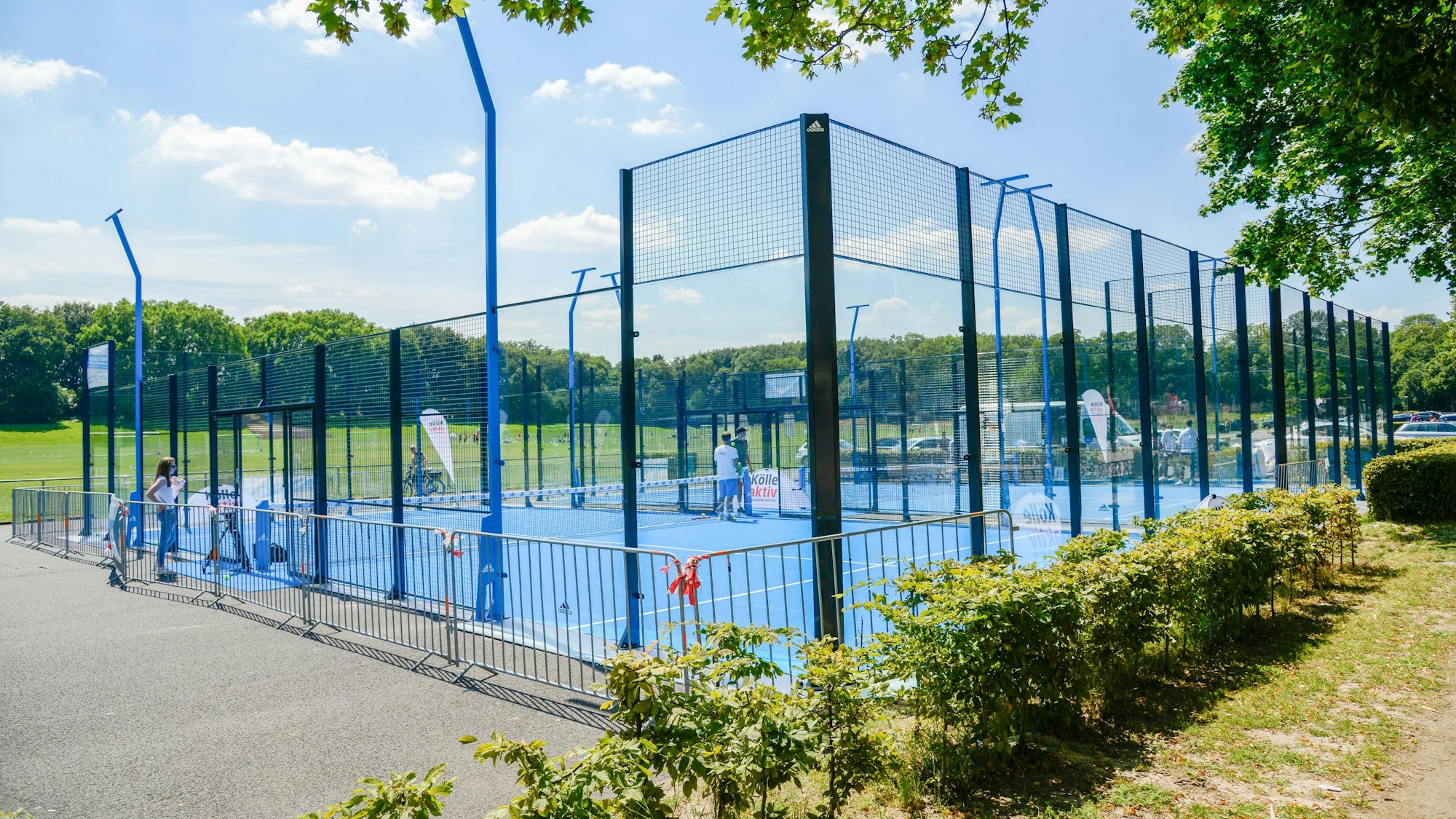 So sieht ein Padel-Court aus, hier an den Jahnwiesen.
