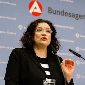 ARCHIV - 03.01.2023, Bayern, Nürnberg: Andrea Nahles, Vorstandsvorsitzende der Bundesagentur für Arbeit (BA), spricht zur Lage auf dem deutschen Arbeitsmarkt. (zu dpa: «Winterpause macht sich am Arbeitsmarkt bemerkbar») Foto: Daniel Löb/dpa +++ dpa-Bildfunk +++