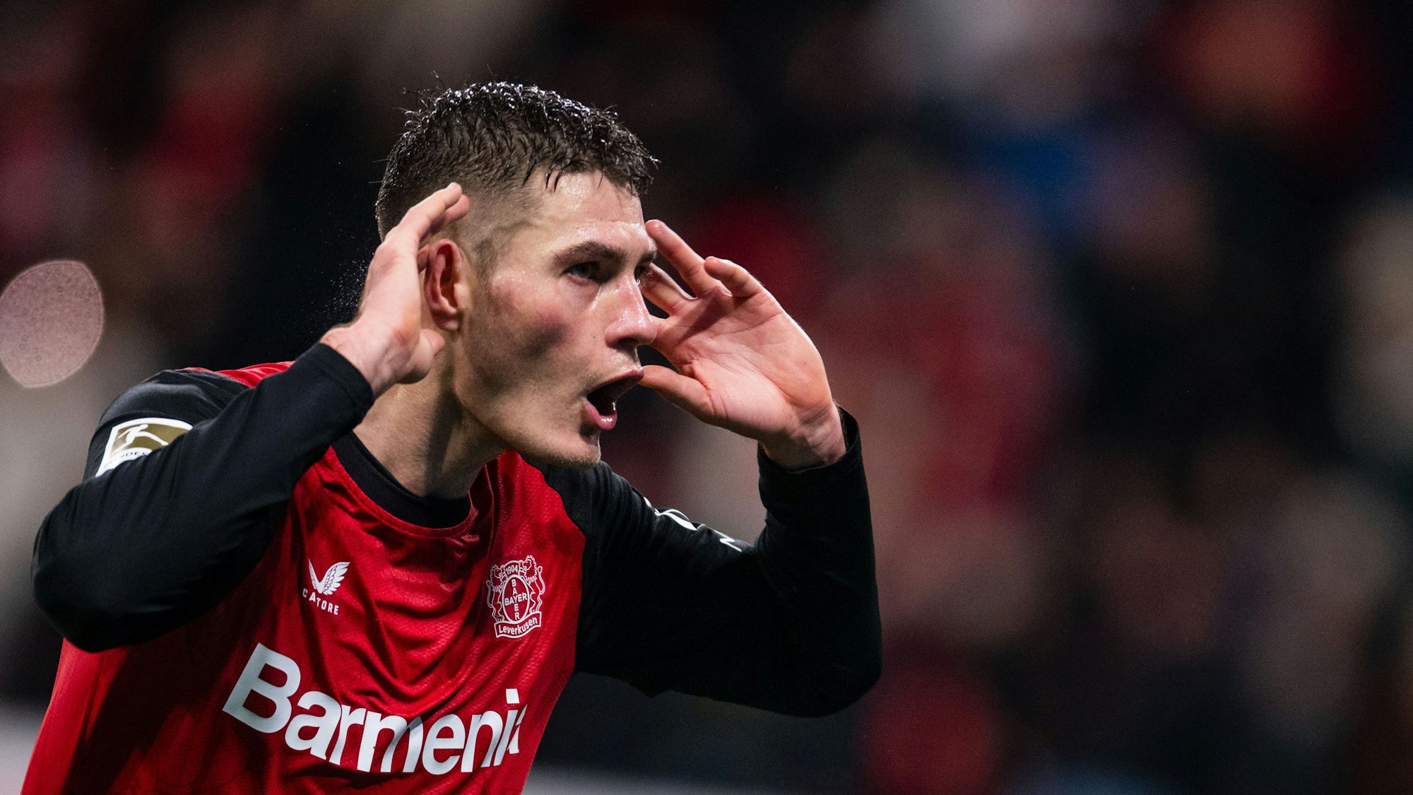 Leverkusens Torschütze Patrik Schick jubelt nach seinem Treffer zum 3:1 gegen Freiburg.